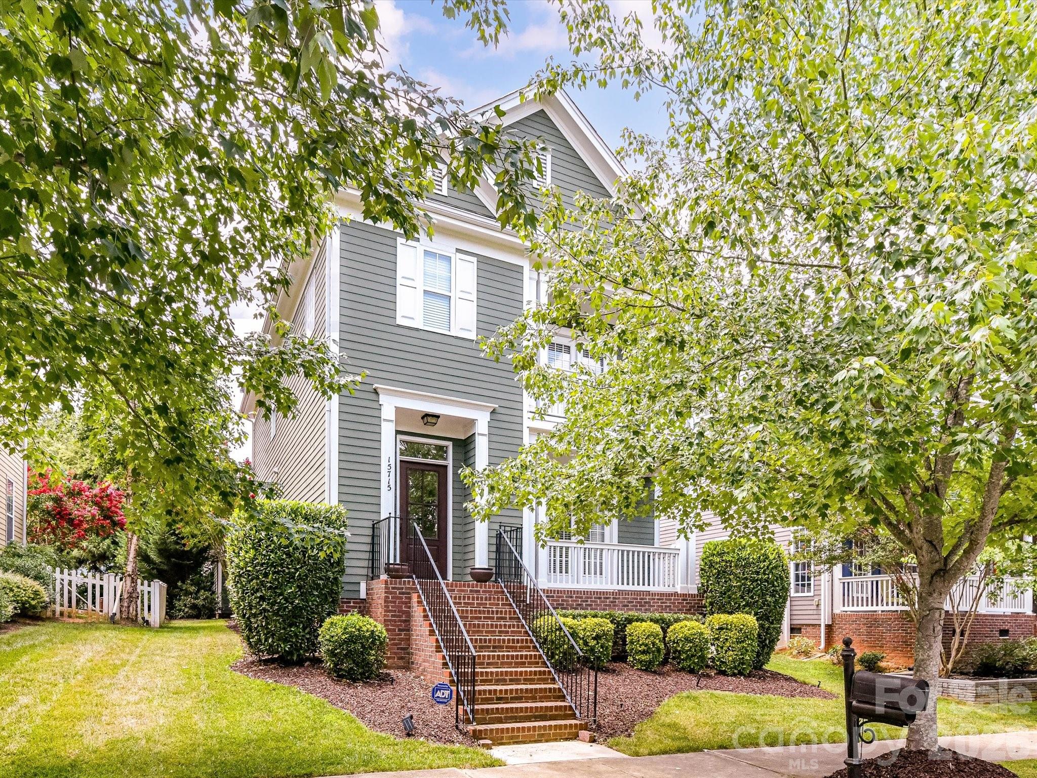 15715 Taviston Street — Huntersville