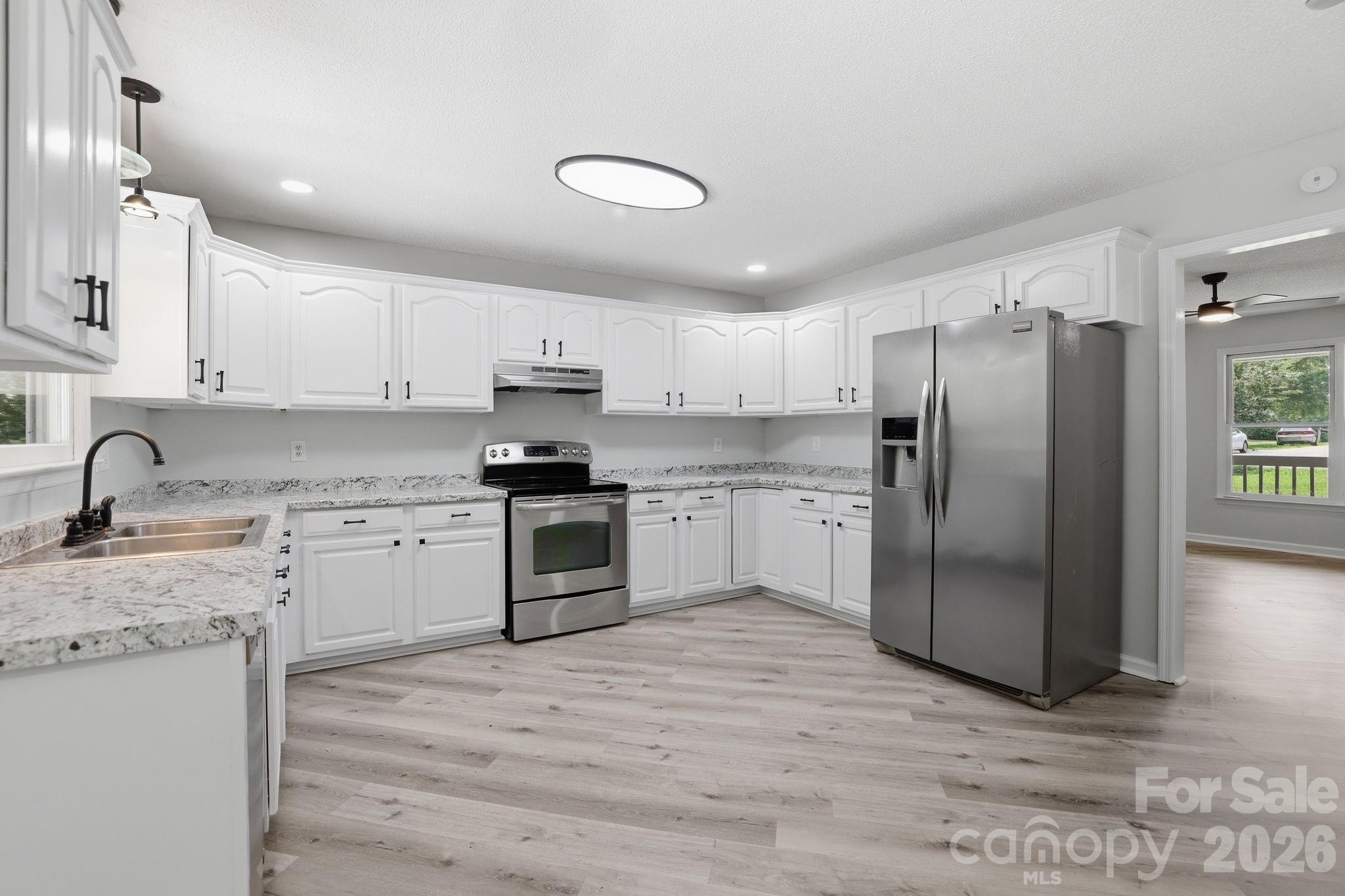 1801 Bridgewood Drive — Lancaster