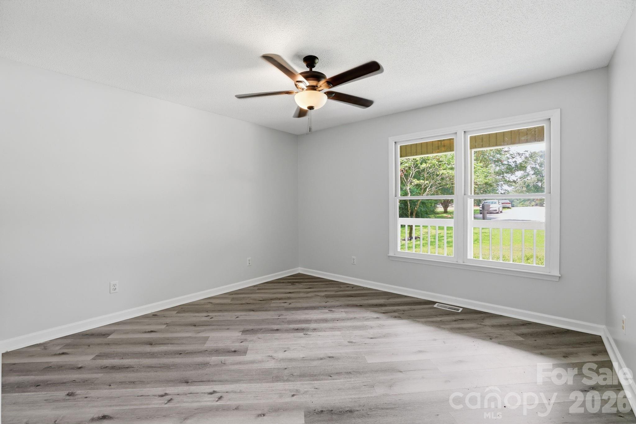 1801 Bridgewood Drive — Lancaster