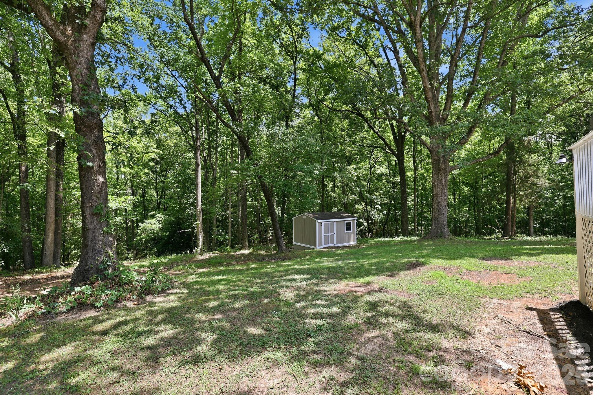 1801 Bridgewood Drive — Lancaster