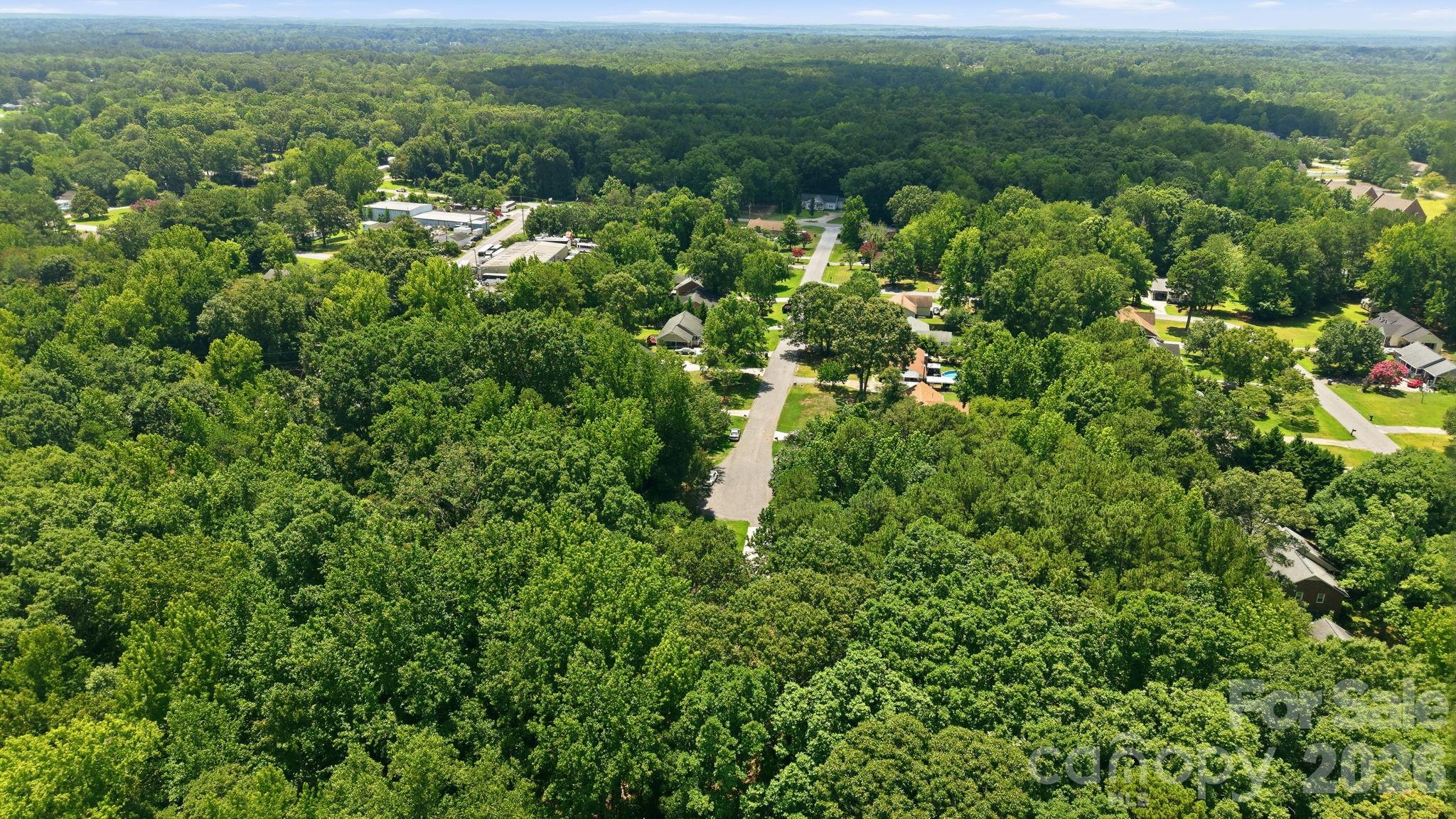 1801 Bridgewood Drive — Lancaster