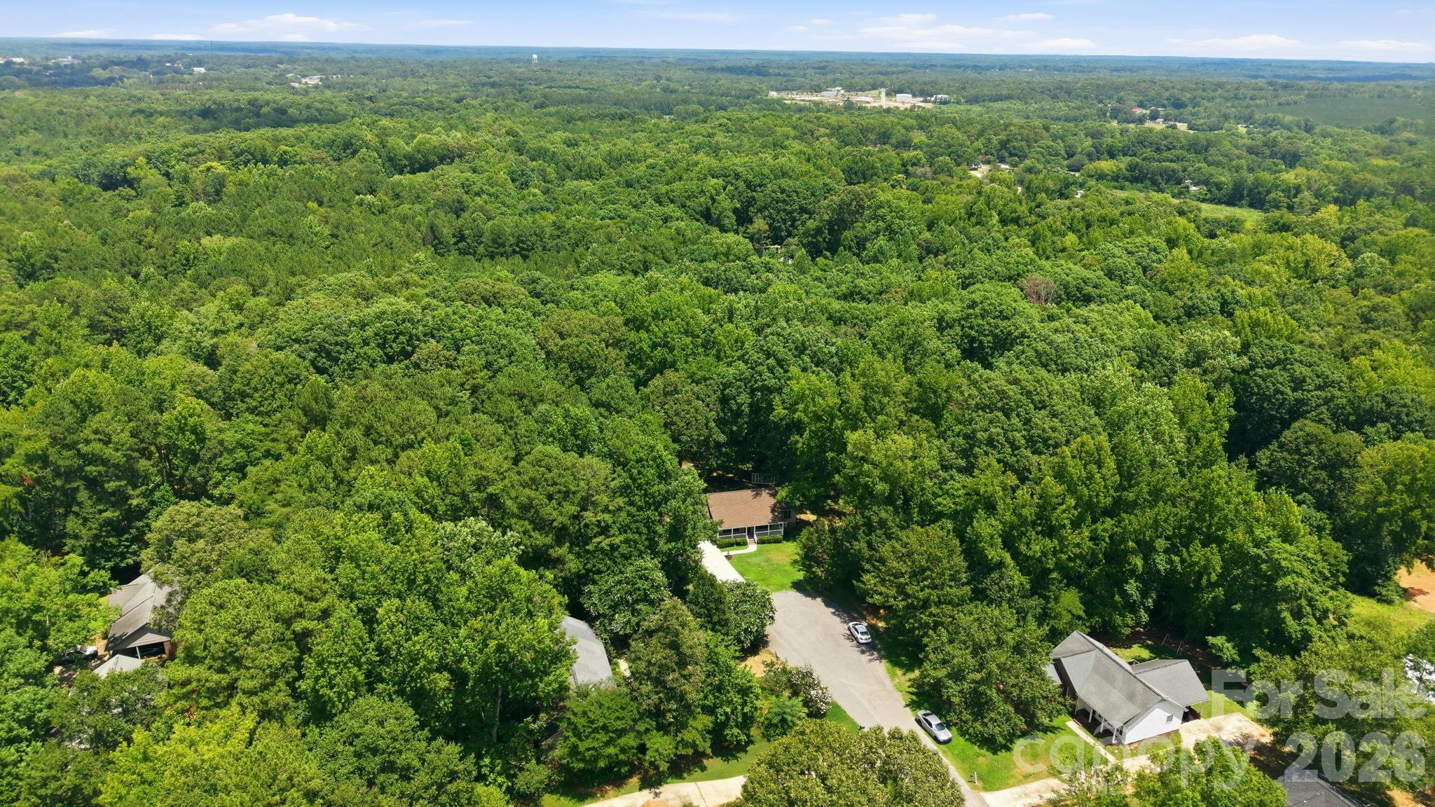 1801 Bridgewood Drive — Lancaster