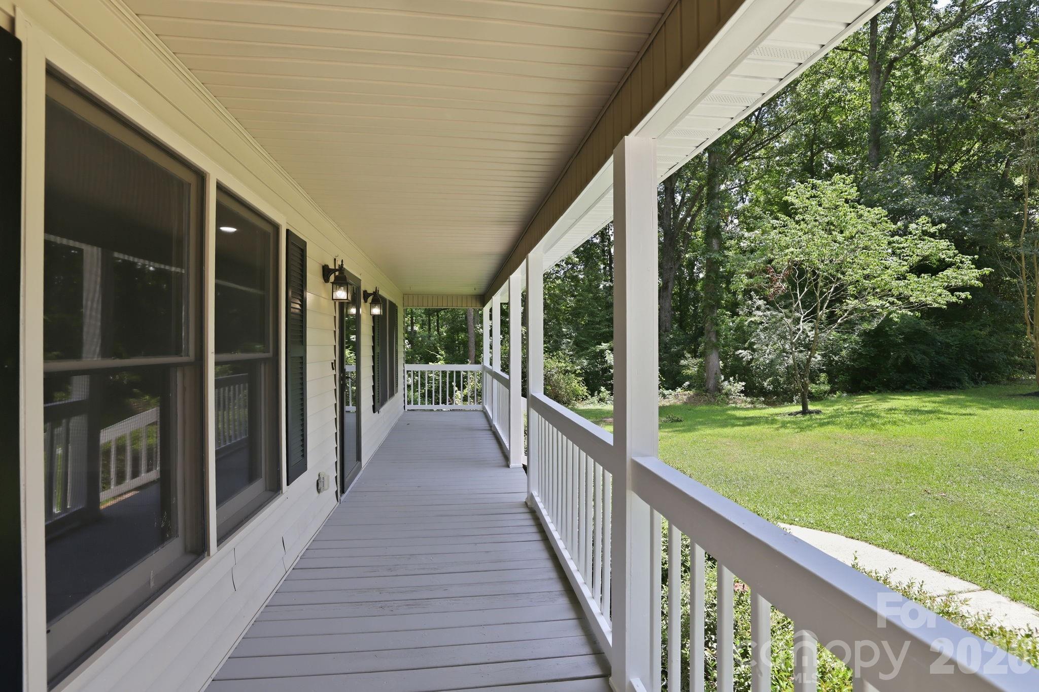 1801 Bridgewood Drive — Lancaster