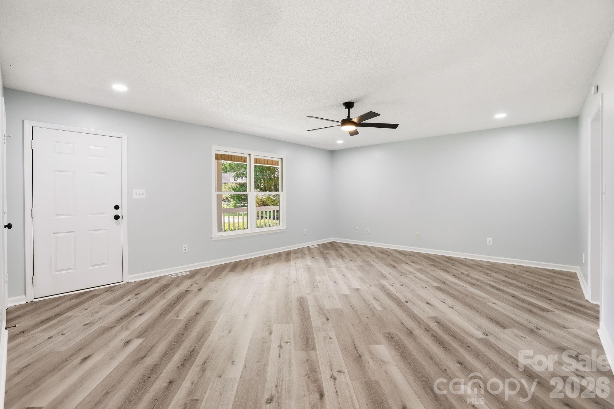 1801 Bridgewood Drive — Lancaster