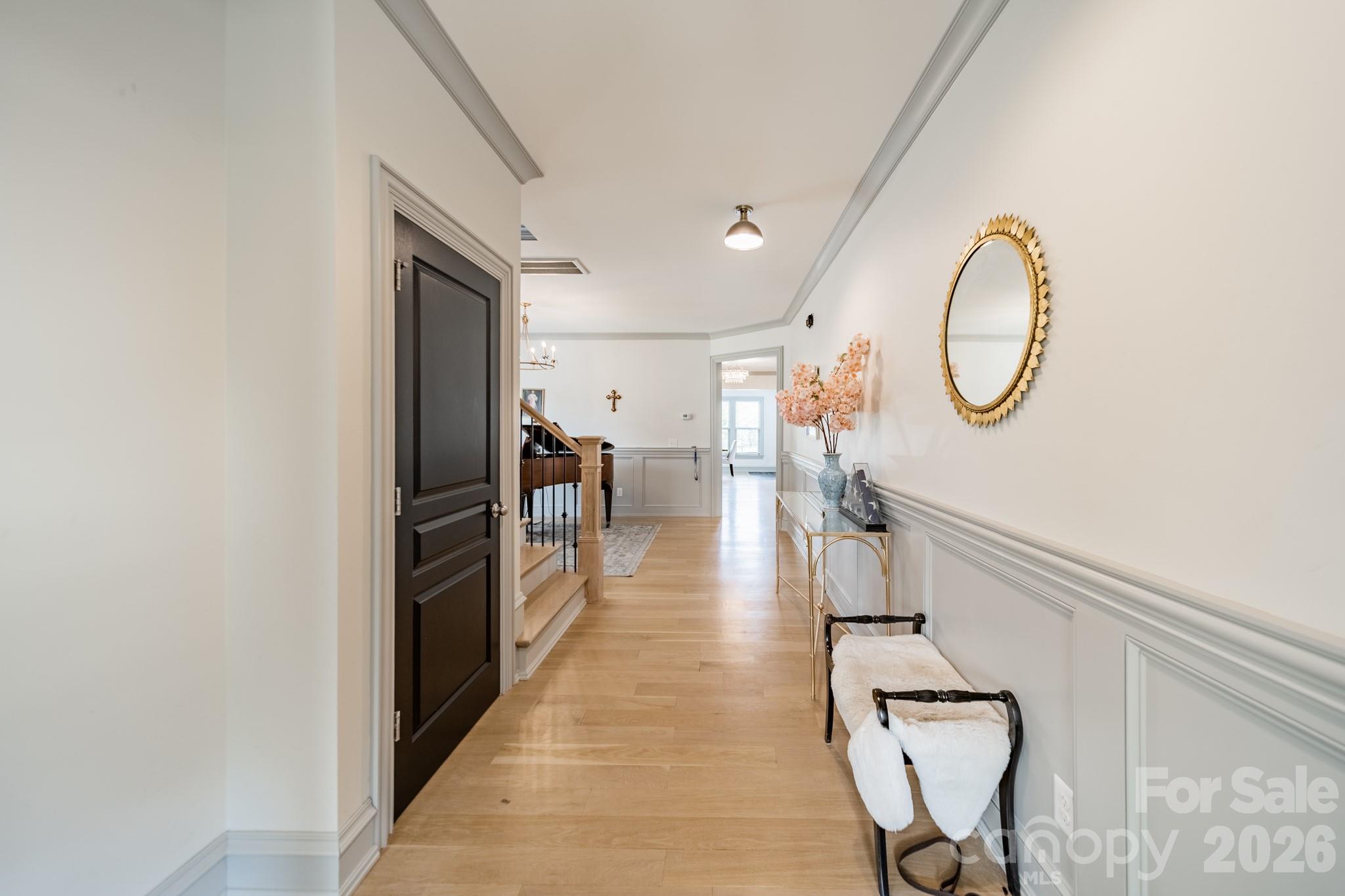 15215 Colonial Park Drive — Huntersville