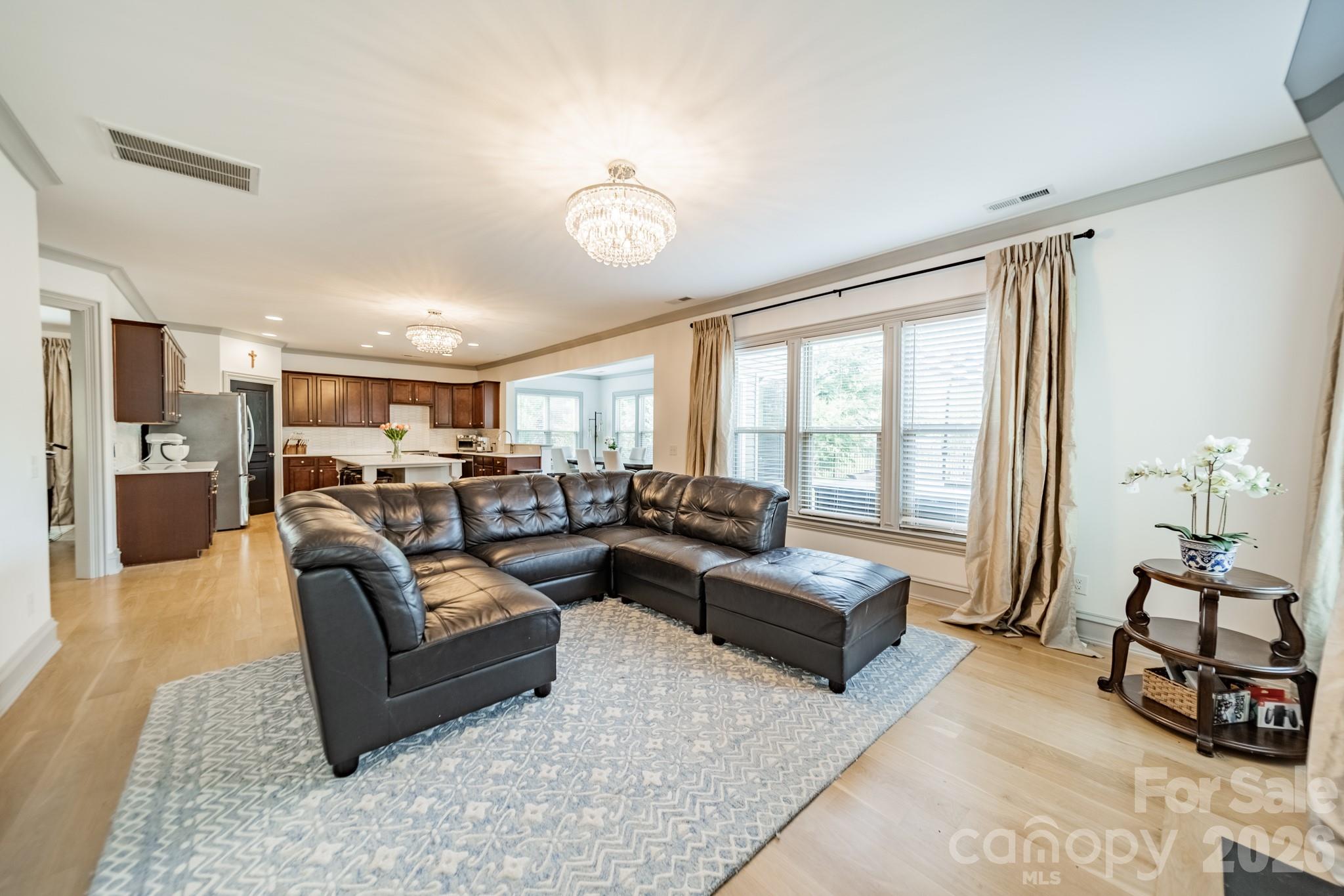 15215 Colonial Park Drive — Huntersville