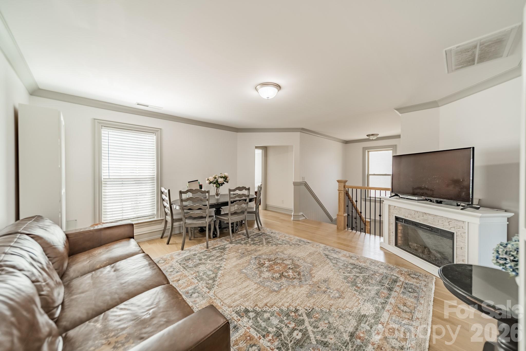 15215 Colonial Park Drive — Huntersville