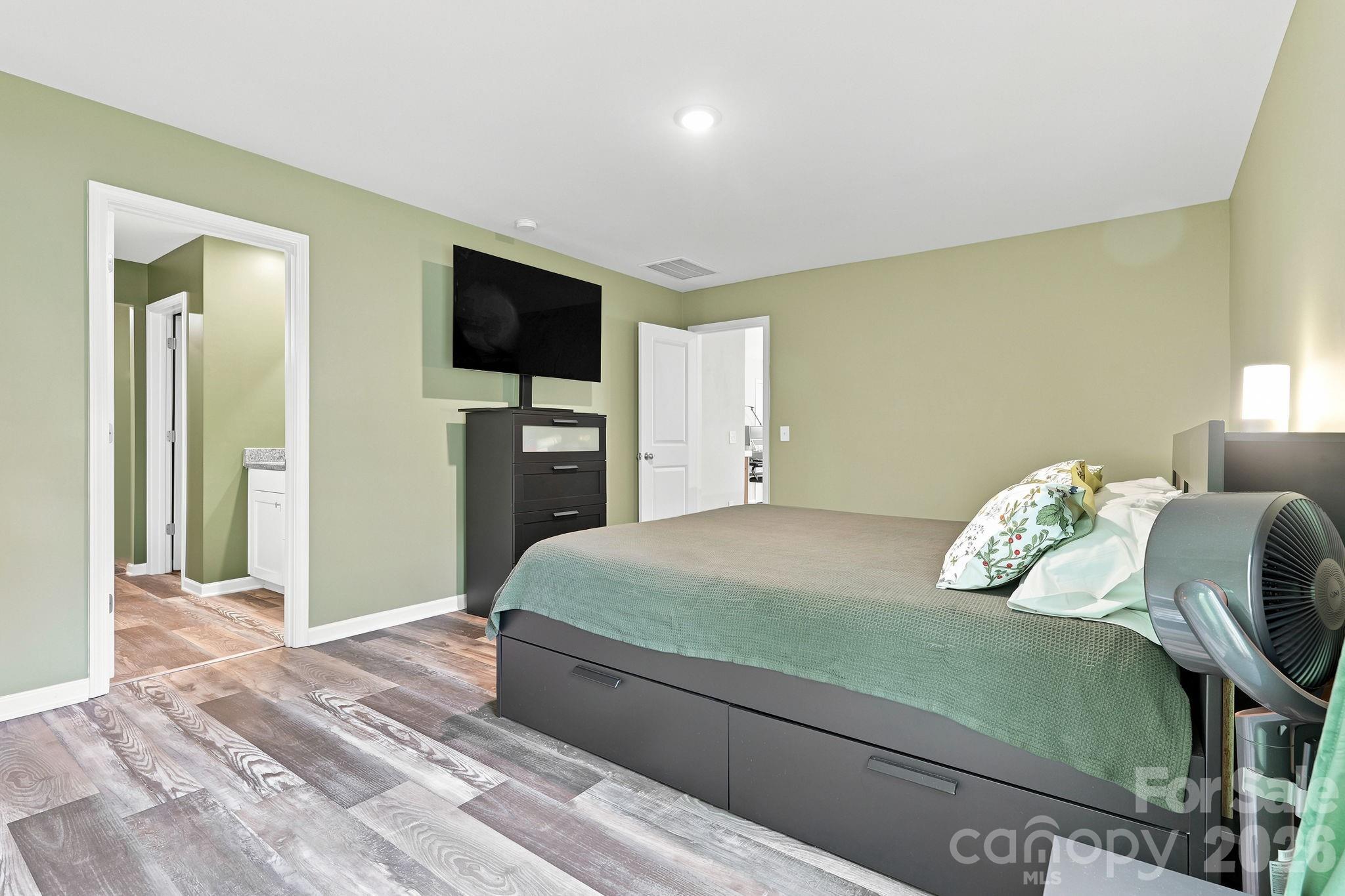 3517 Cambridge Place — Statesville