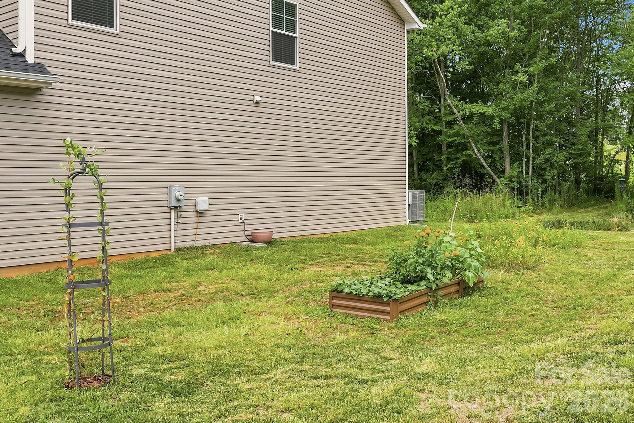 3517 Cambridge Place — Statesville