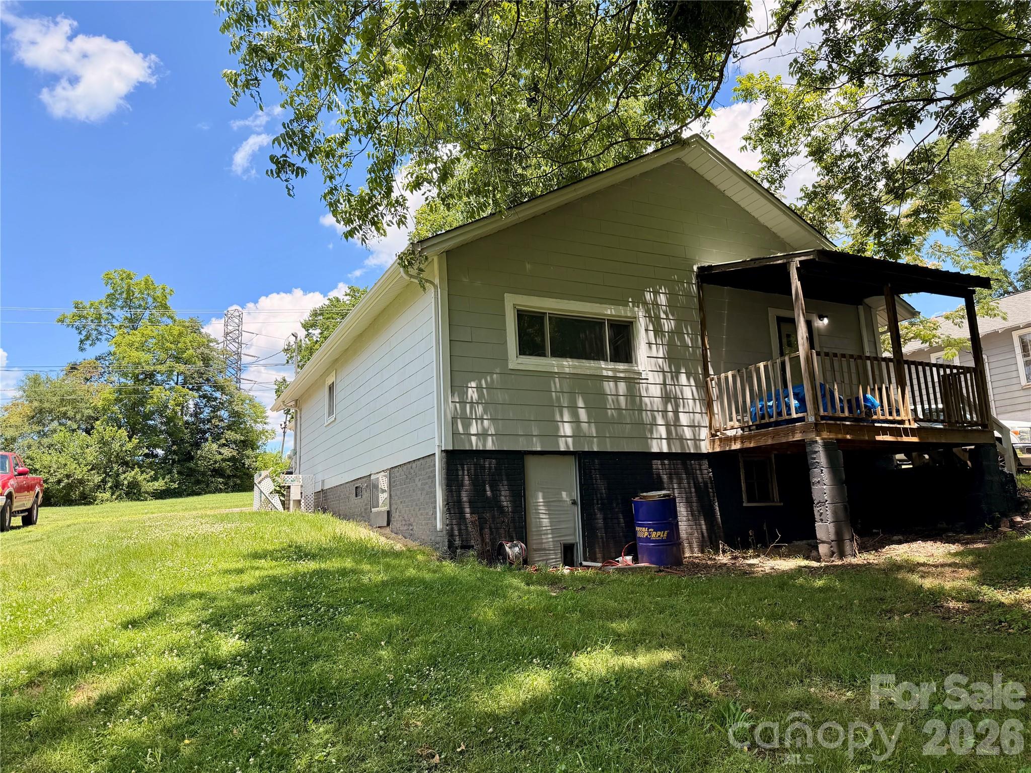 321 Cline Avenue SW — Valdese