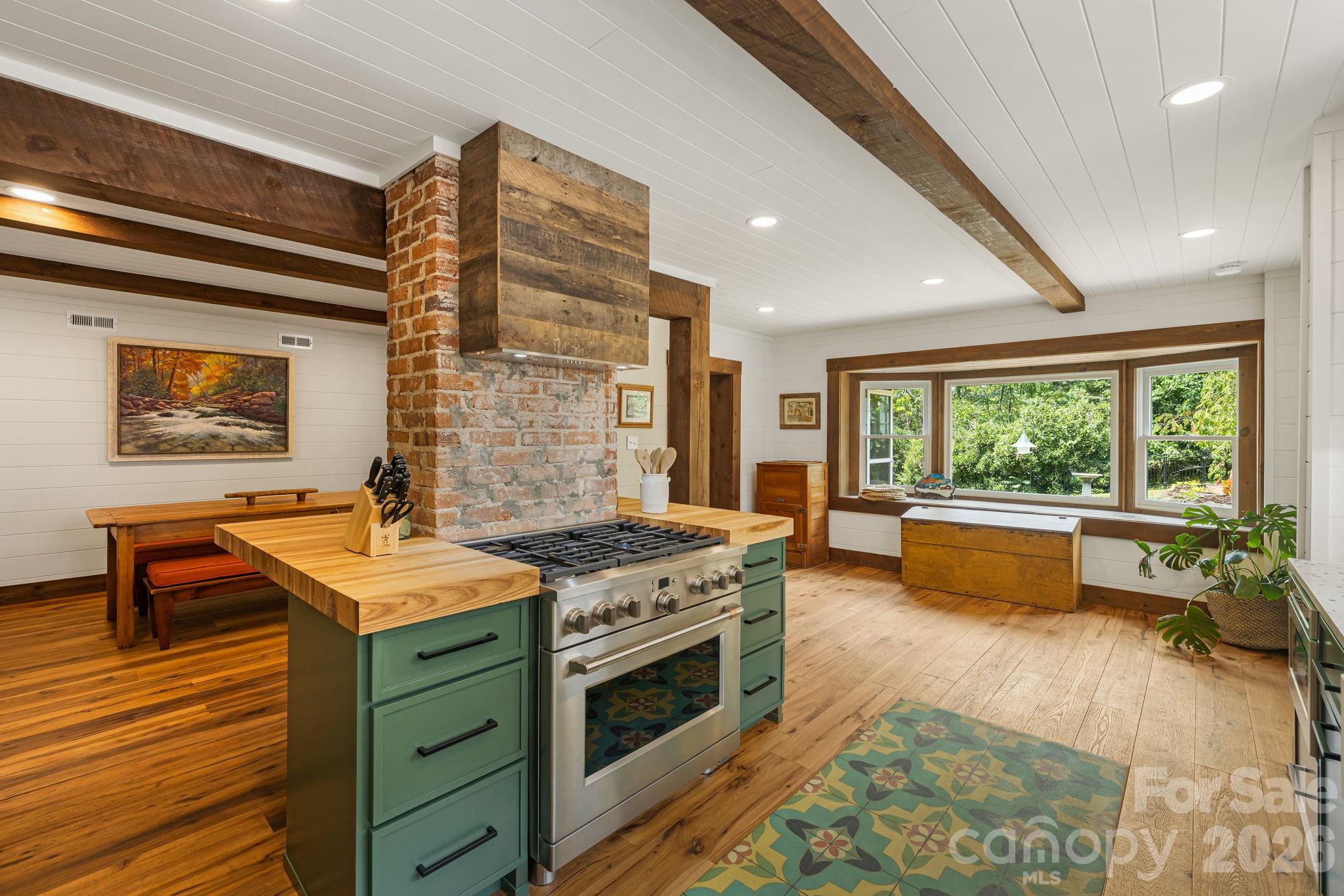 42 Cranford Road — Asheville