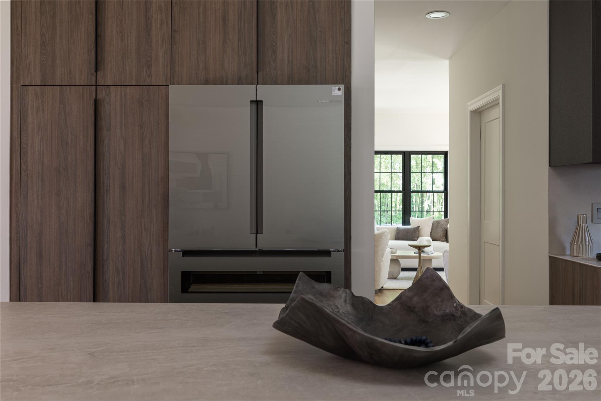 732 Ellsworth Road — Charlotte