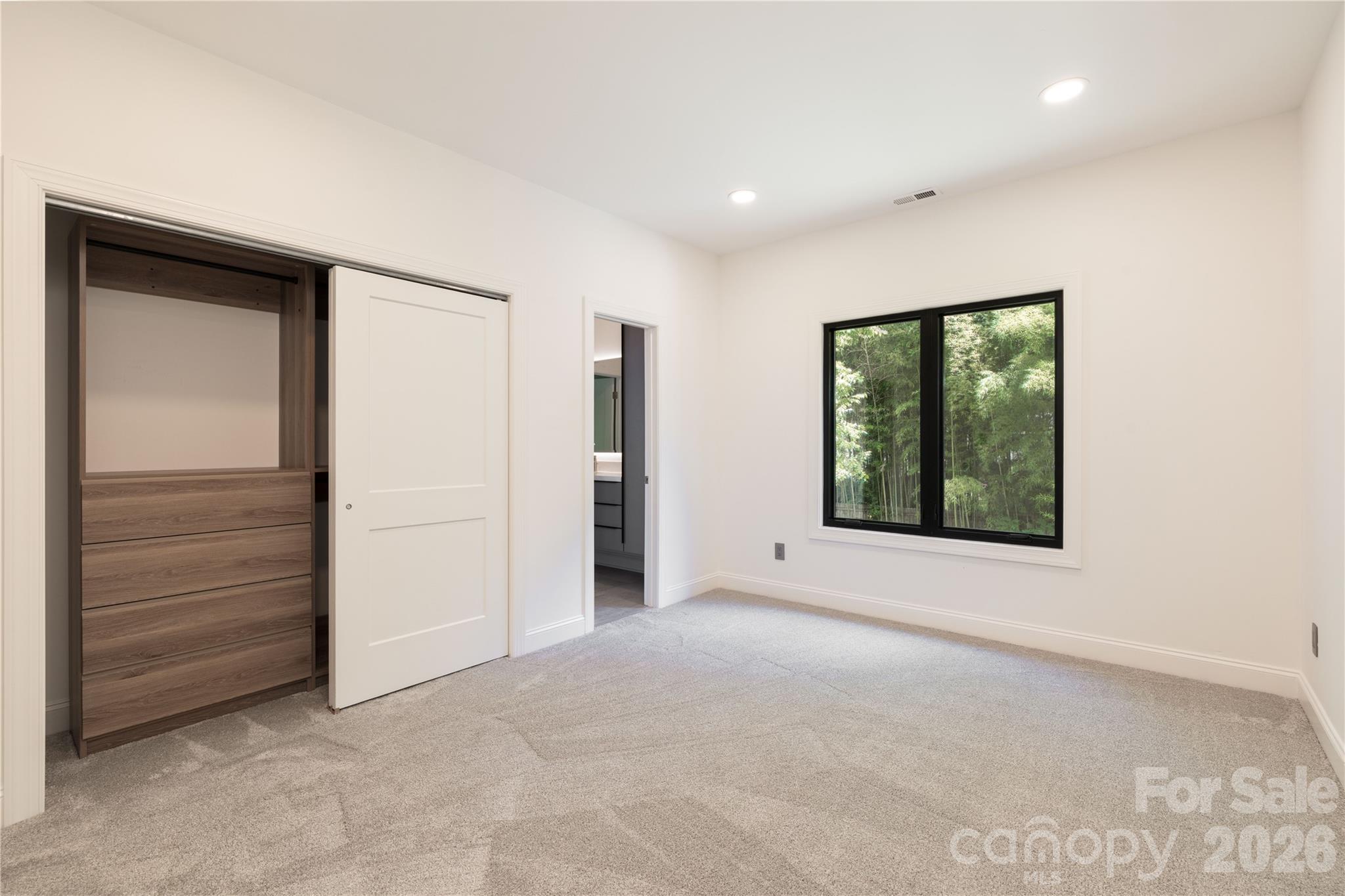 732 Ellsworth Road — Charlotte
