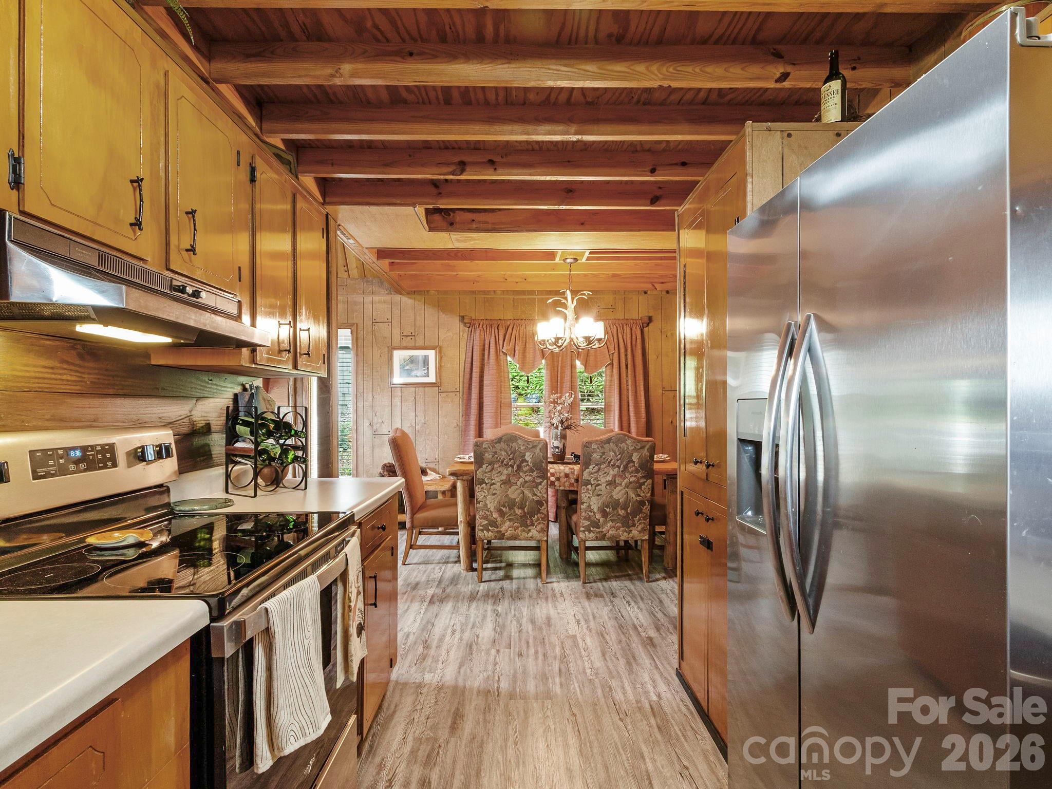 1901 Blue Rock Road — Burnsville