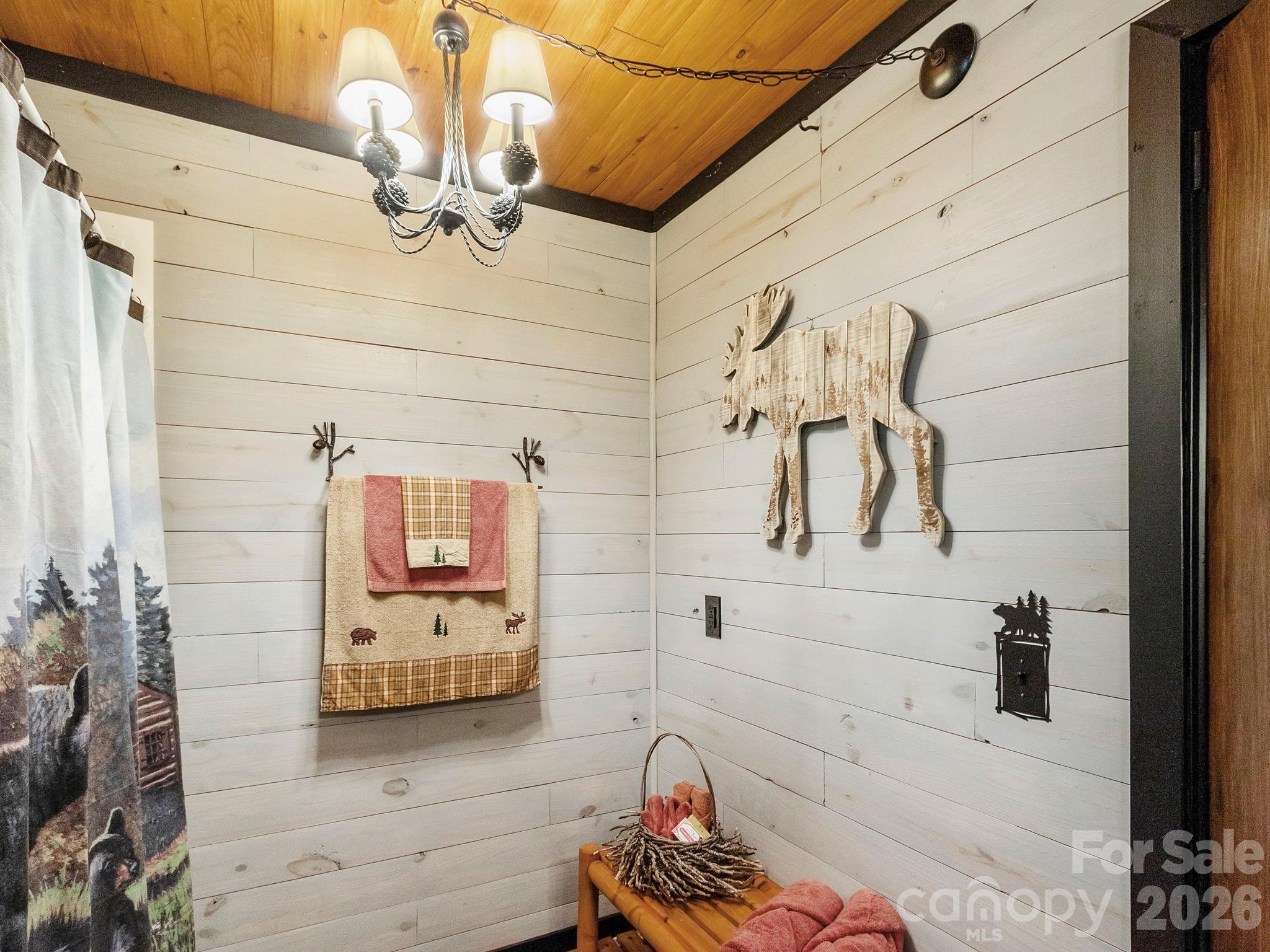 1901 Blue Rock Road — Burnsville