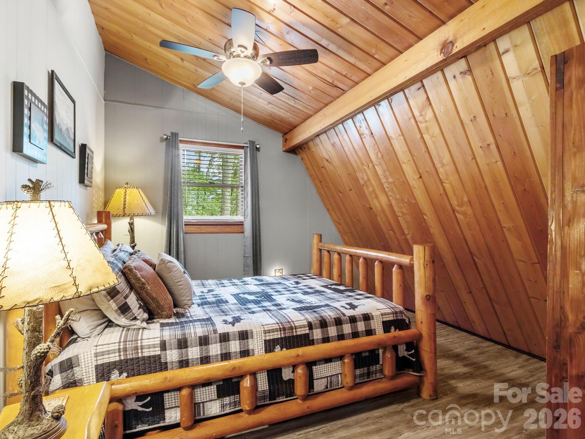 1901 Blue Rock Road — Burnsville