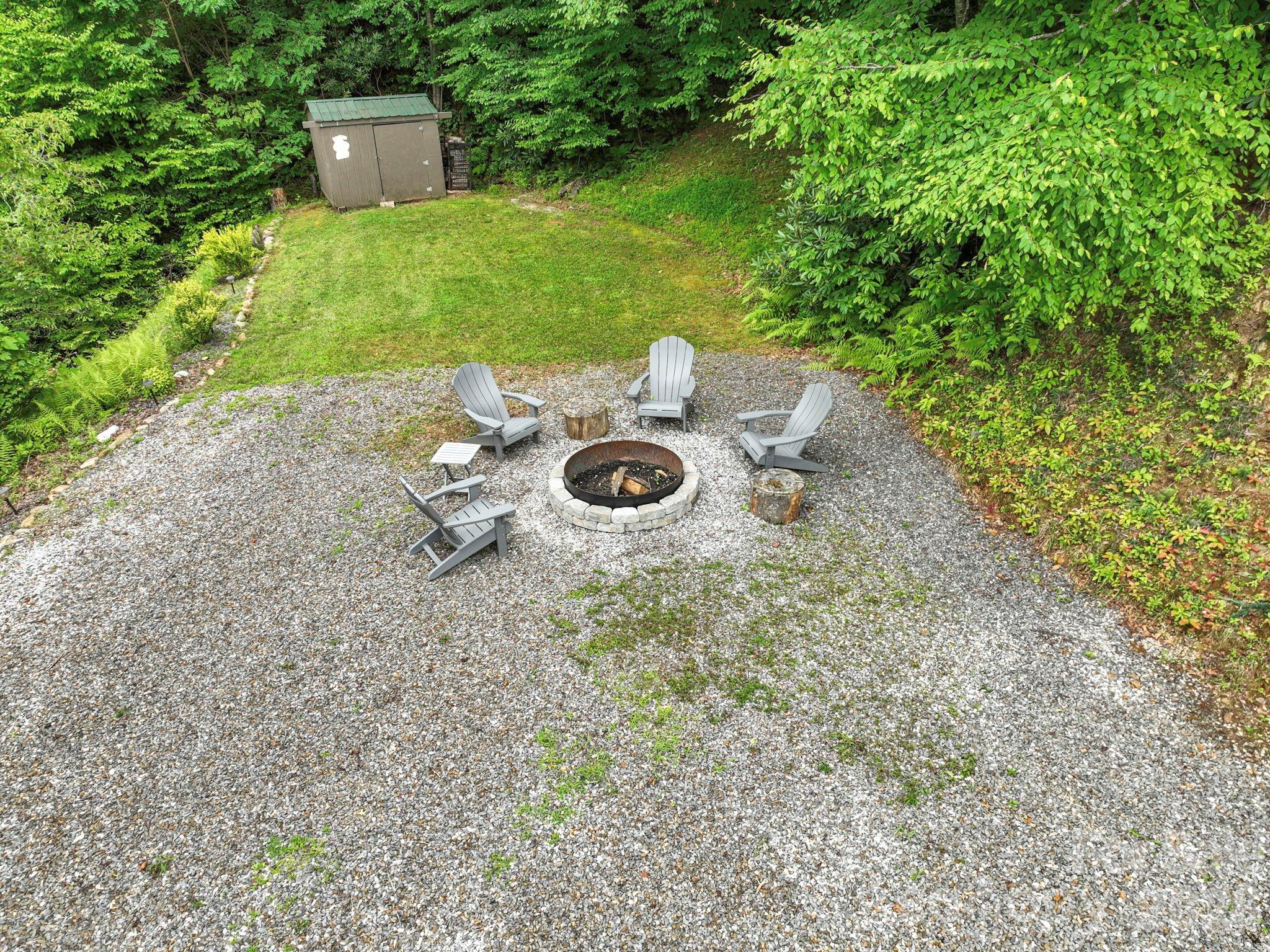 1901 Blue Rock Road — Burnsville