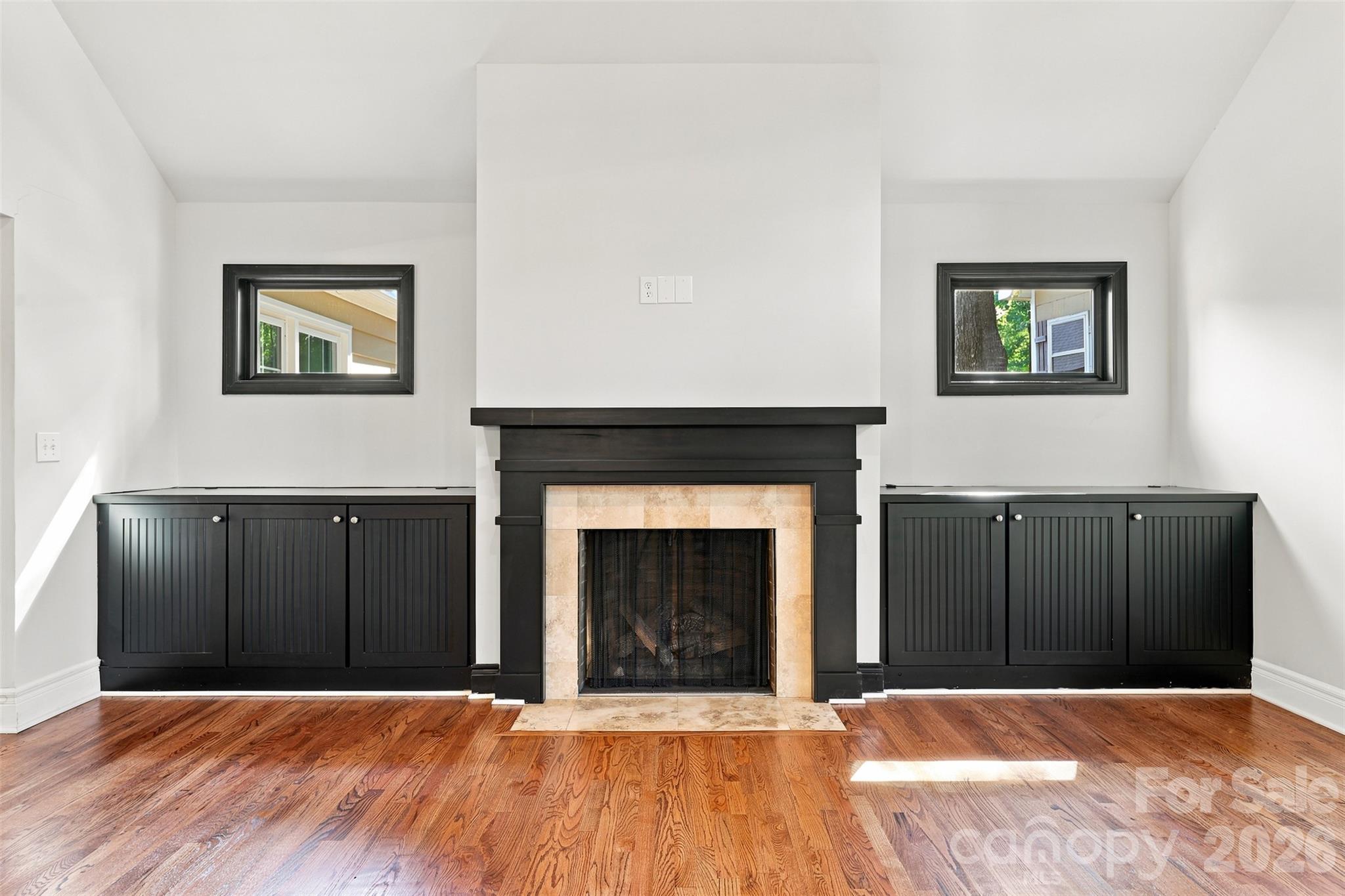 4467 Woodlark Lane — Charlotte