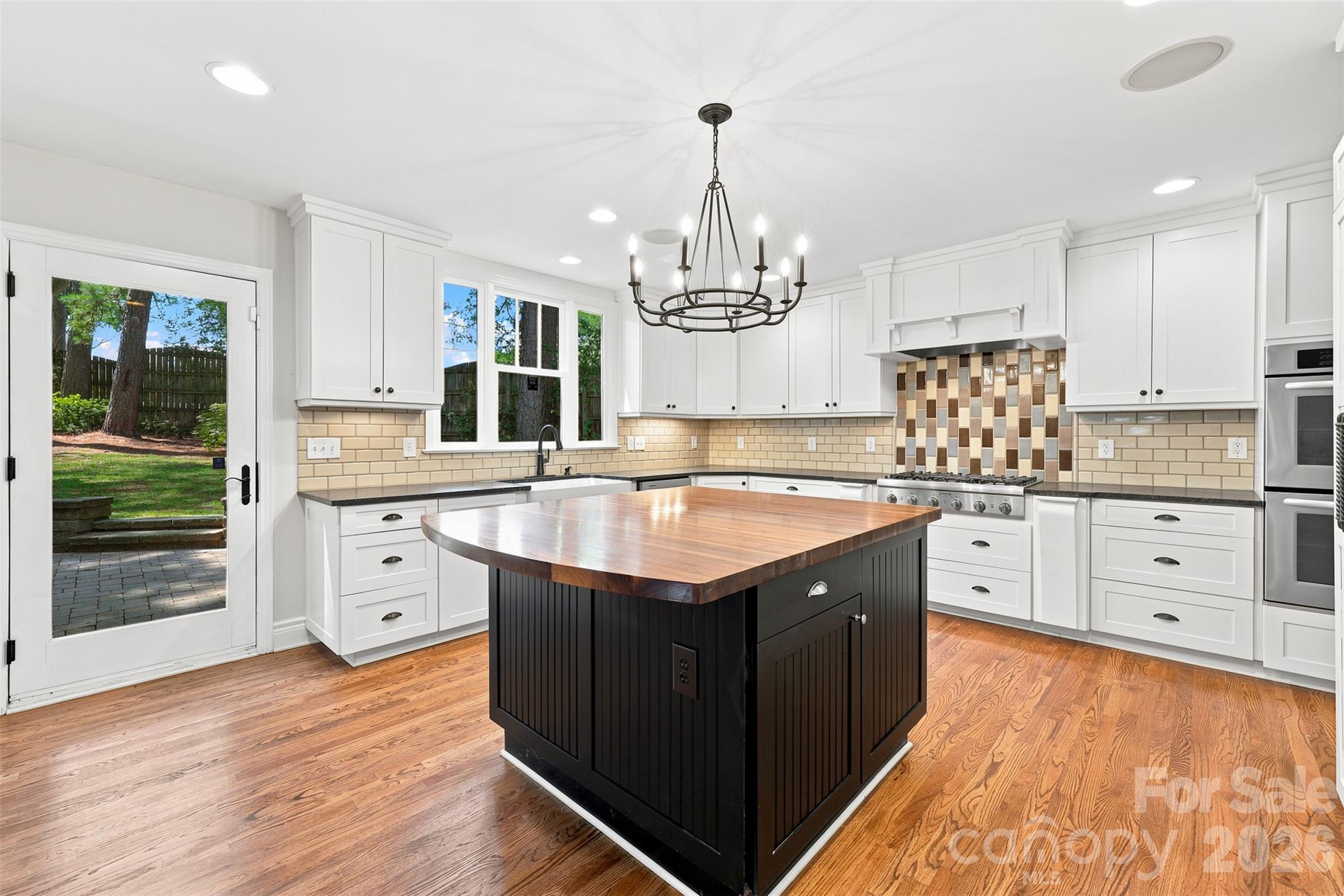 4467 Woodlark Lane — Charlotte