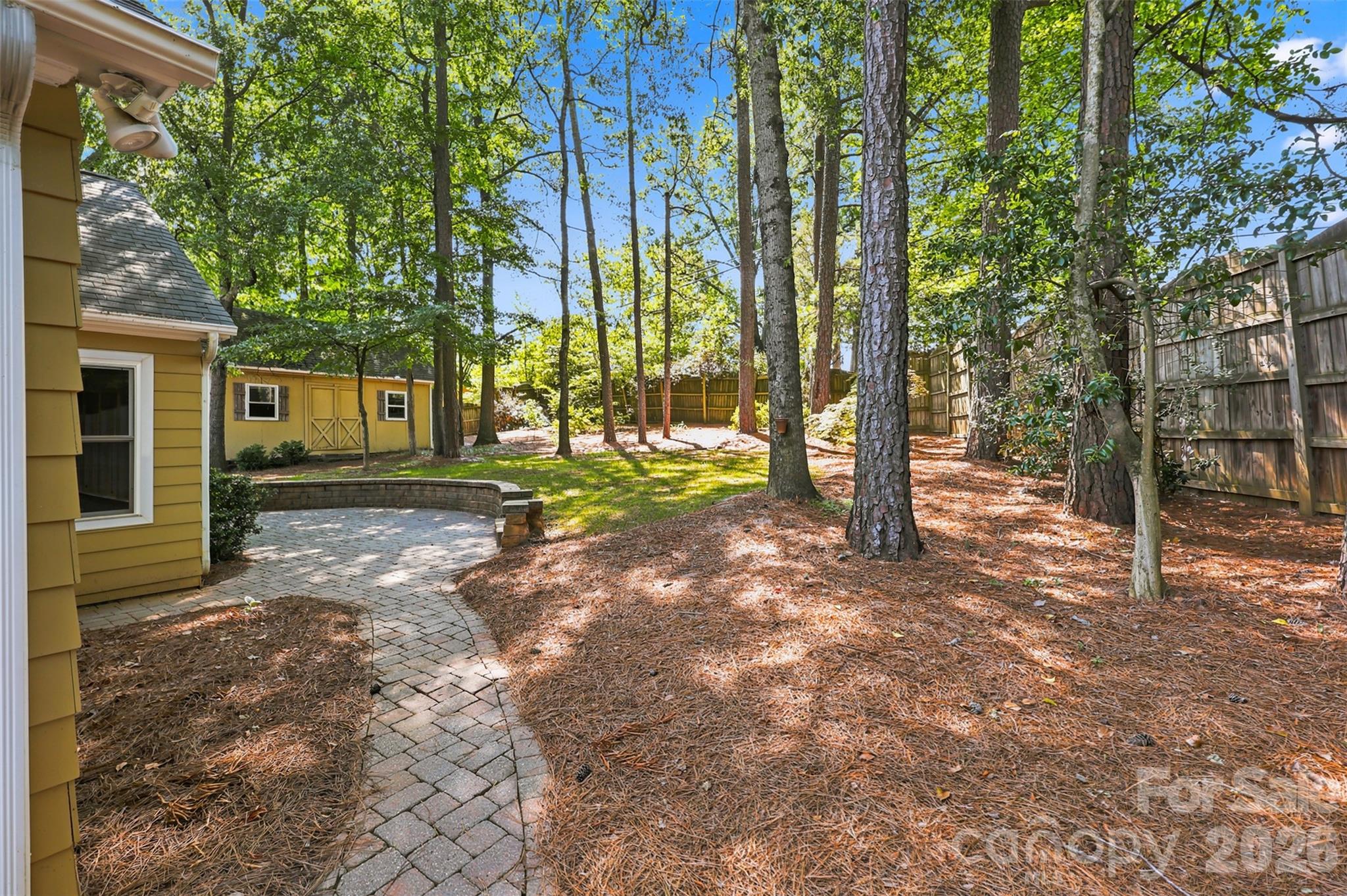 4467 Woodlark Lane — Charlotte
