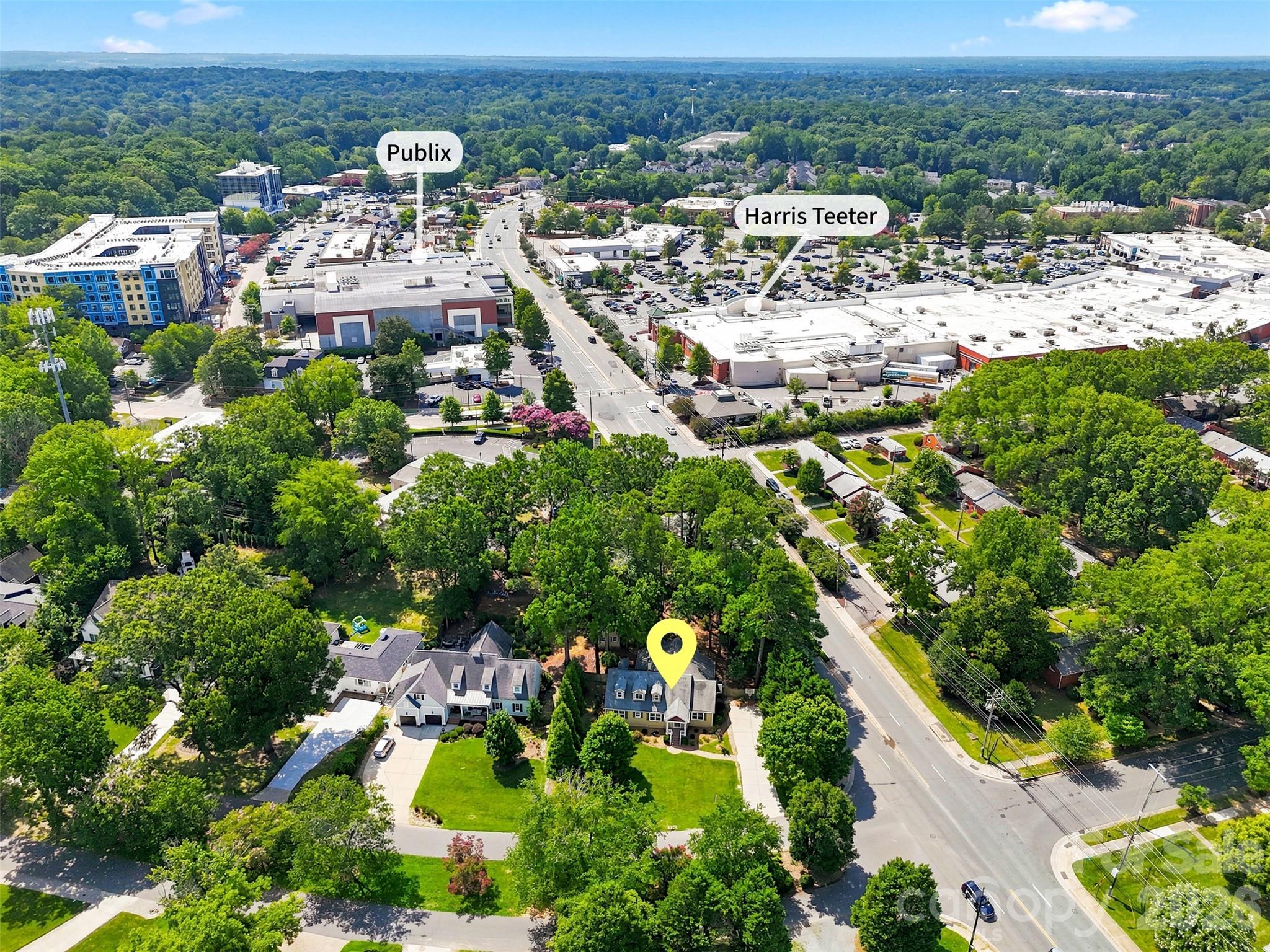 4467 Woodlark Lane — Charlotte