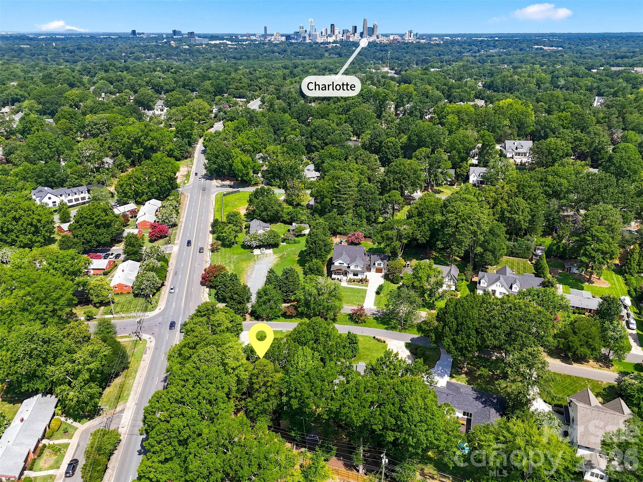 4467 Woodlark Lane — Charlotte