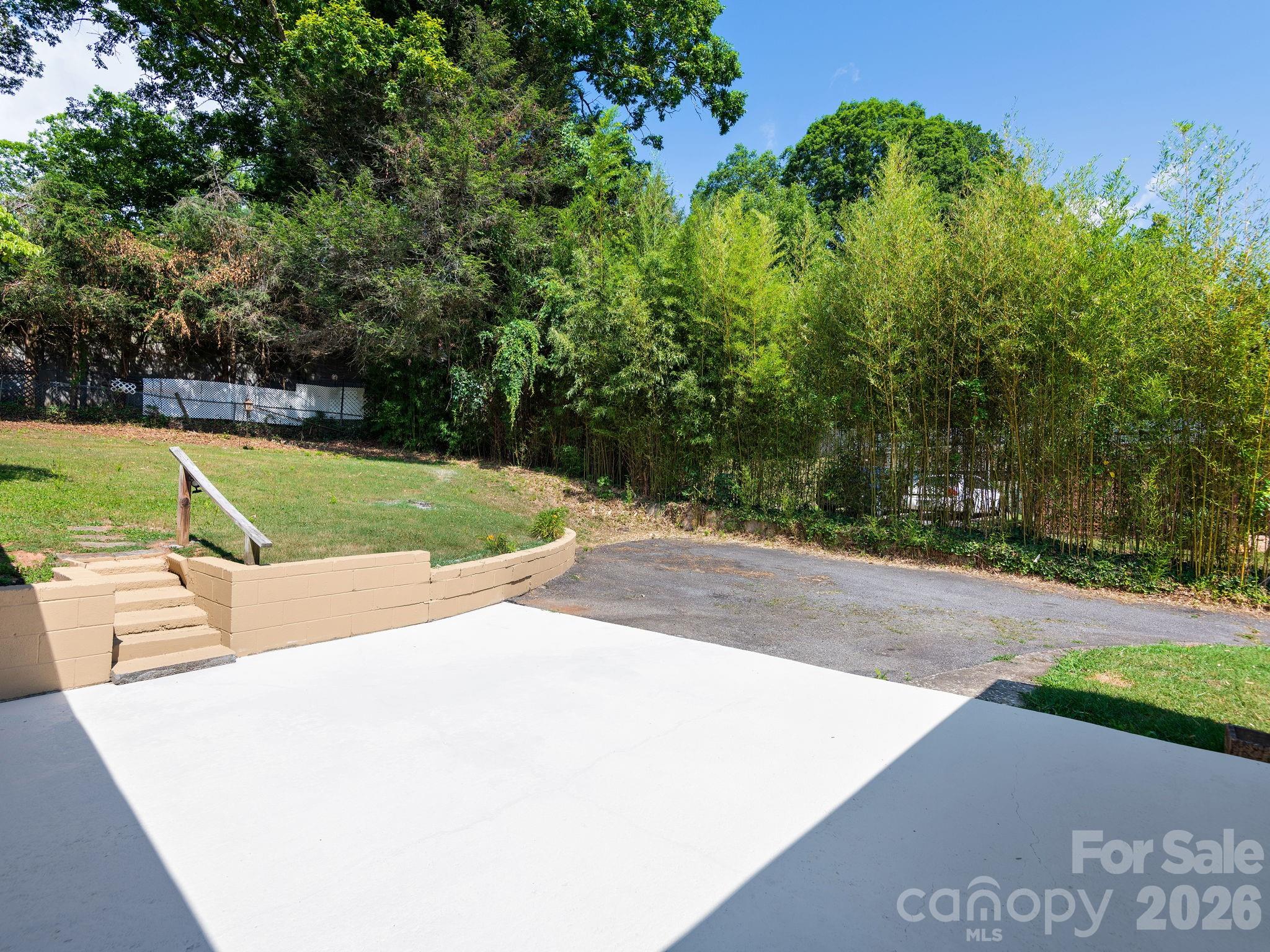 44 Bear Creek Road — Asheville