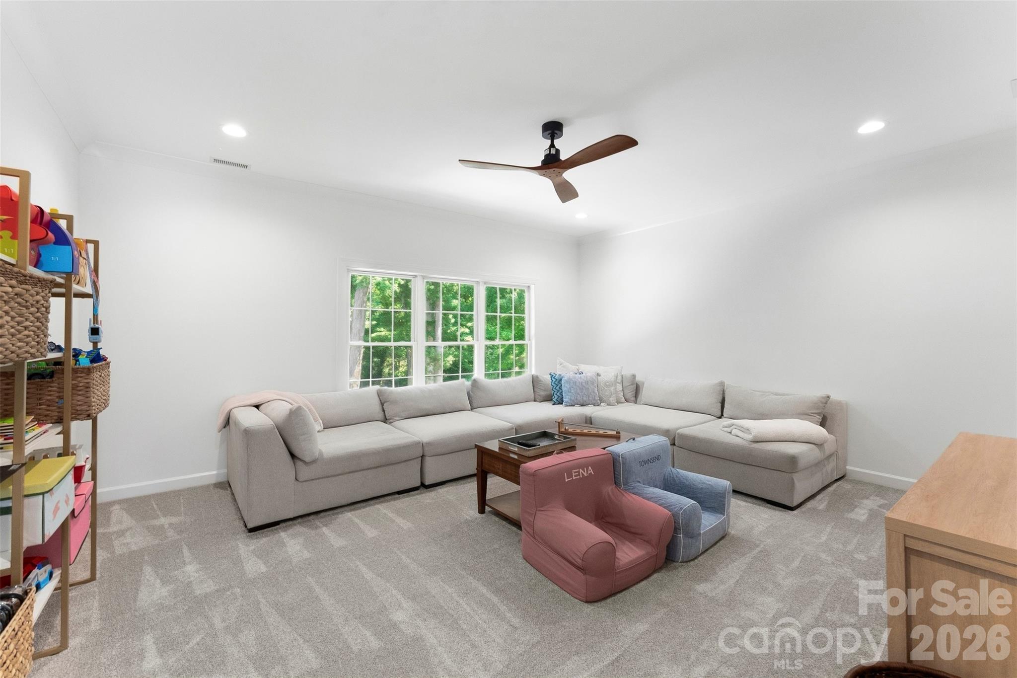 4066 Belle Meade Circle — Belmont