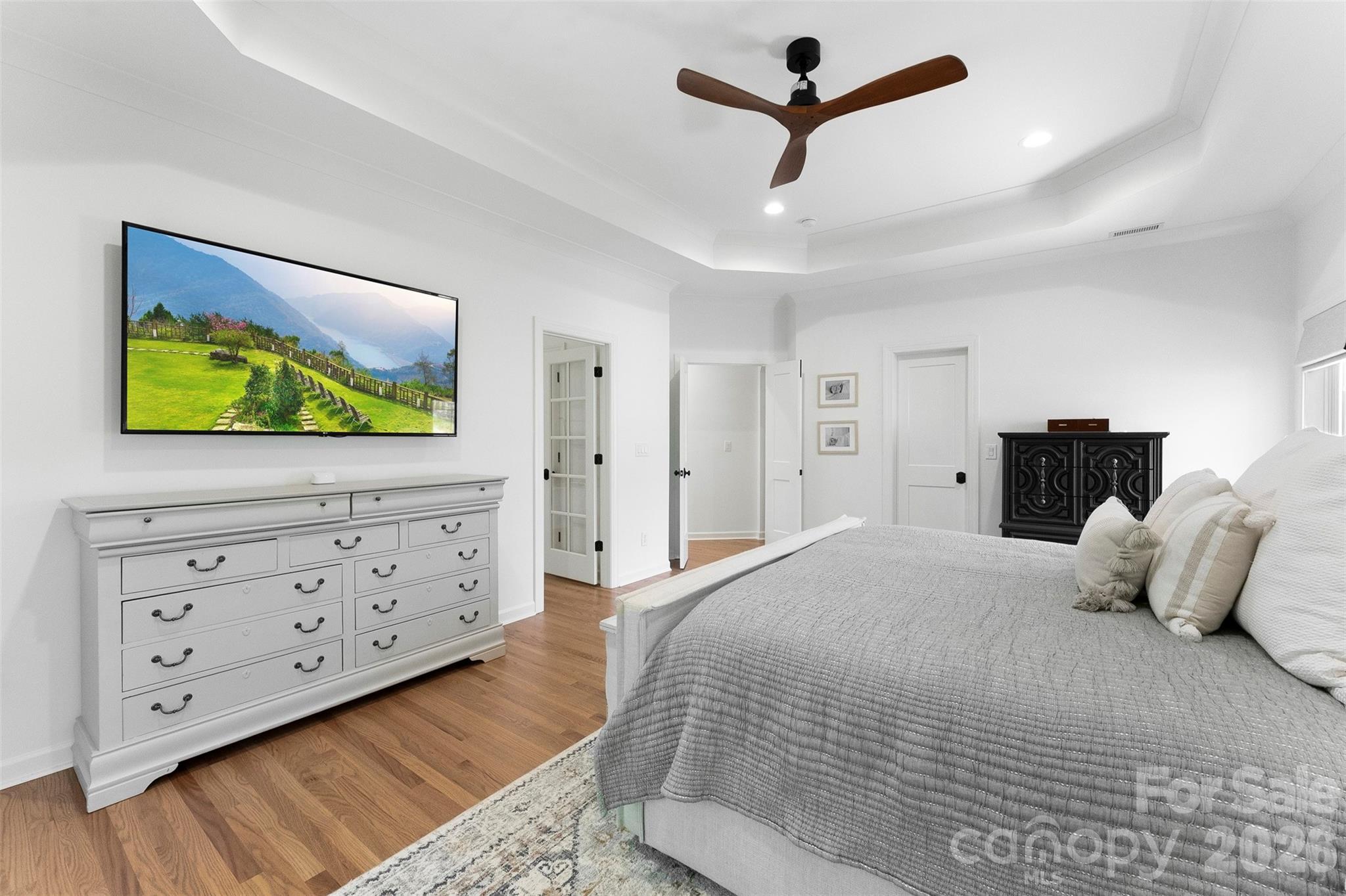 4066 Belle Meade Circle — Belmont