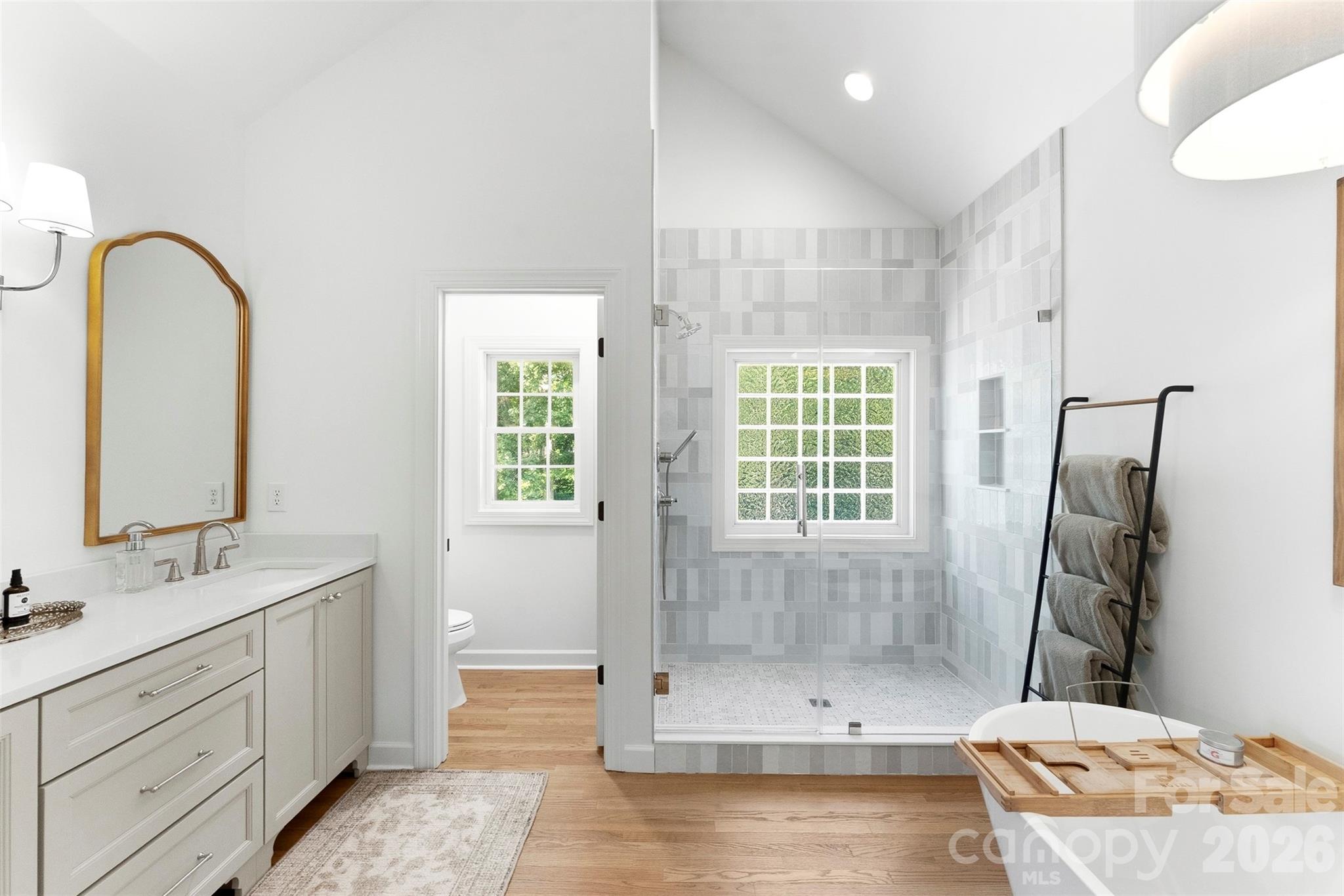 4066 Belle Meade Circle — Belmont