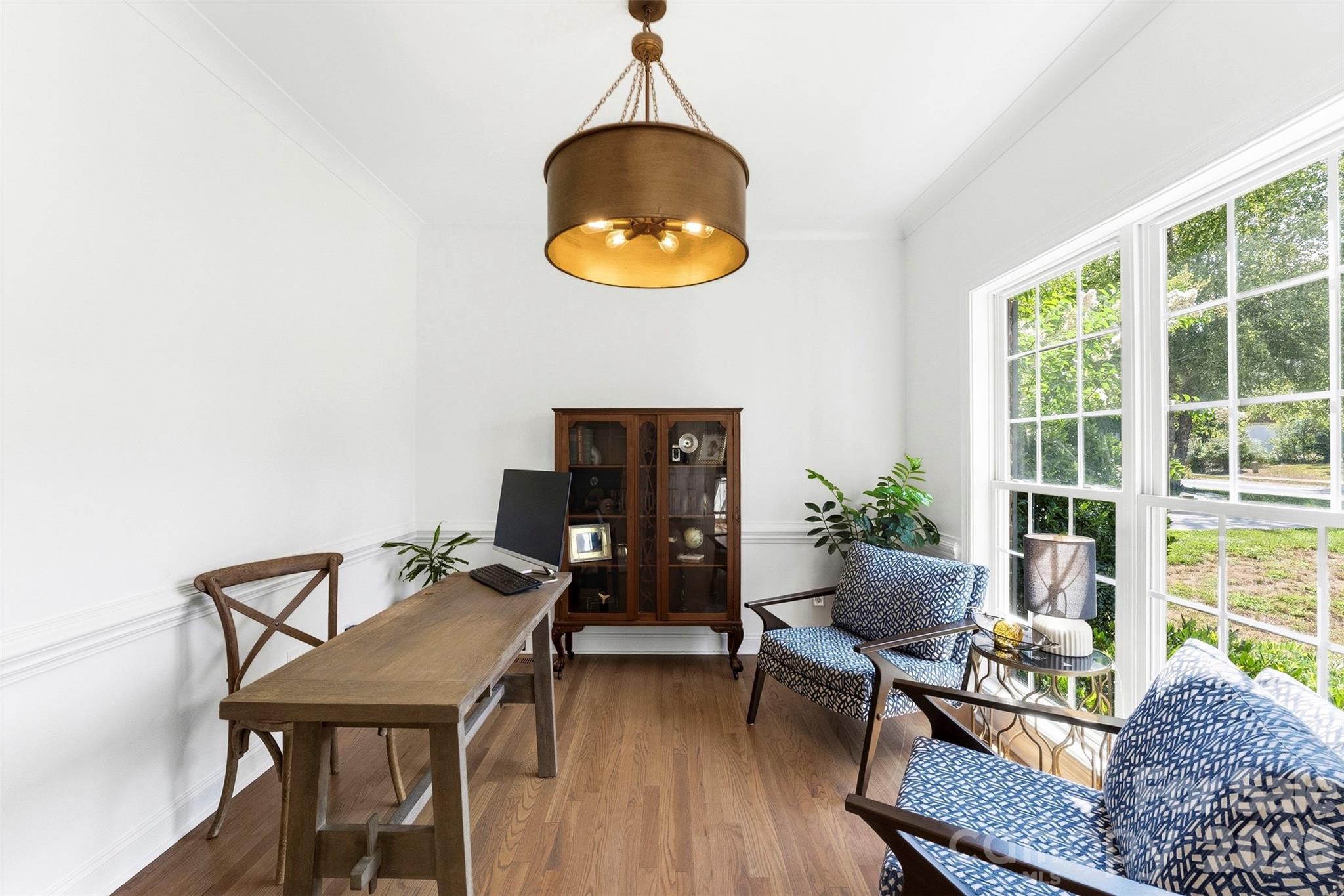 4066 Belle Meade Circle — Belmont
