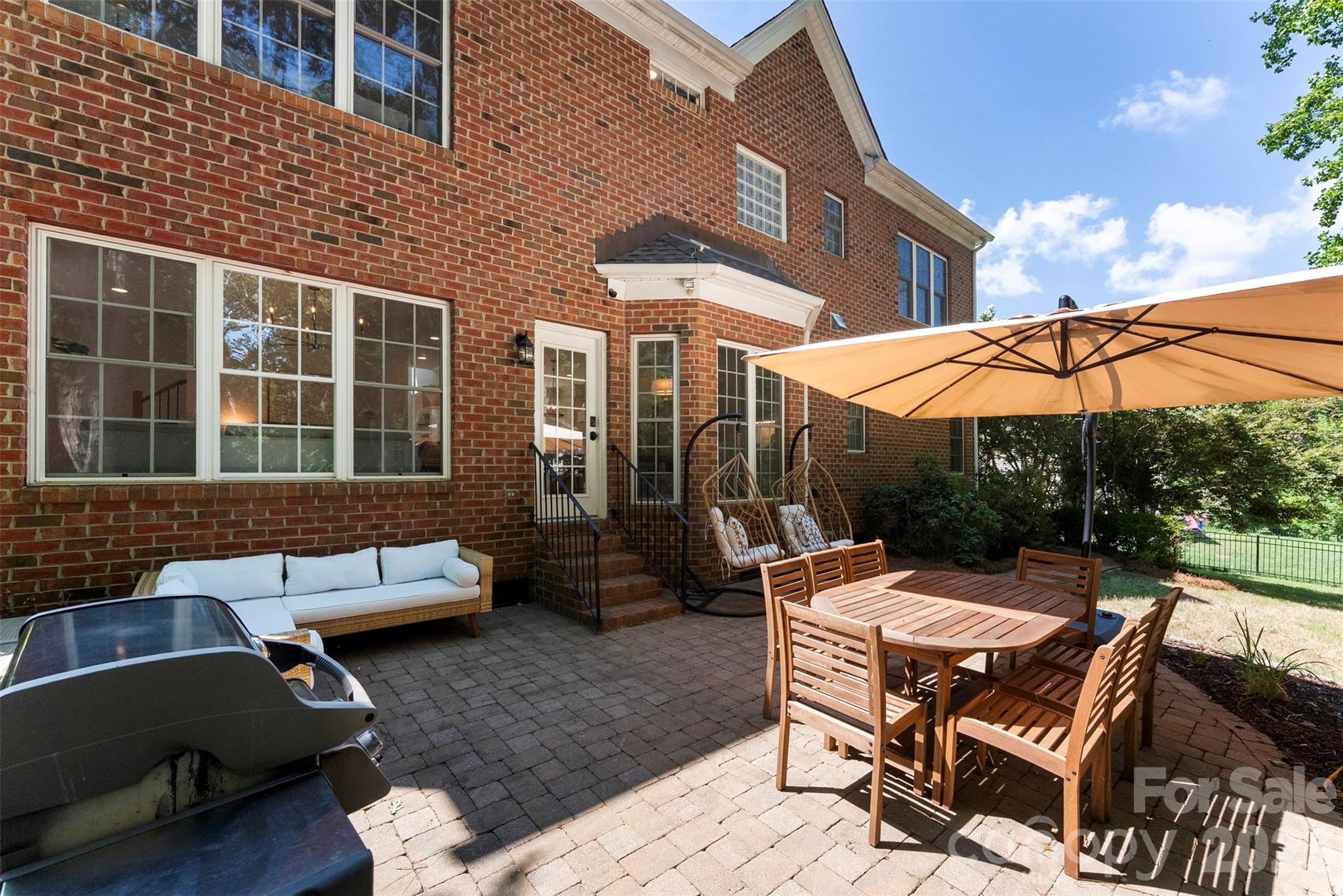 4066 Belle Meade Circle — Belmont