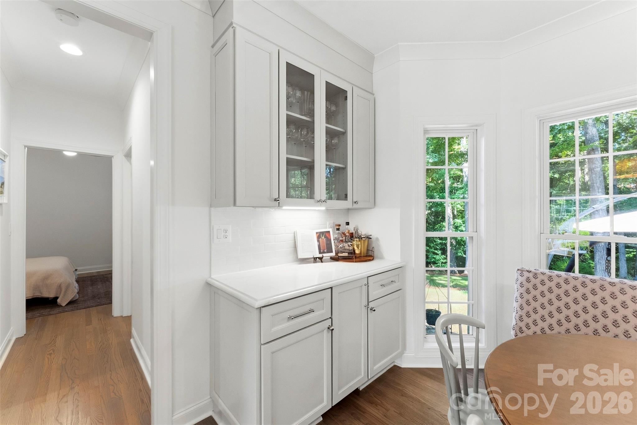 4066 Belle Meade Circle — Belmont