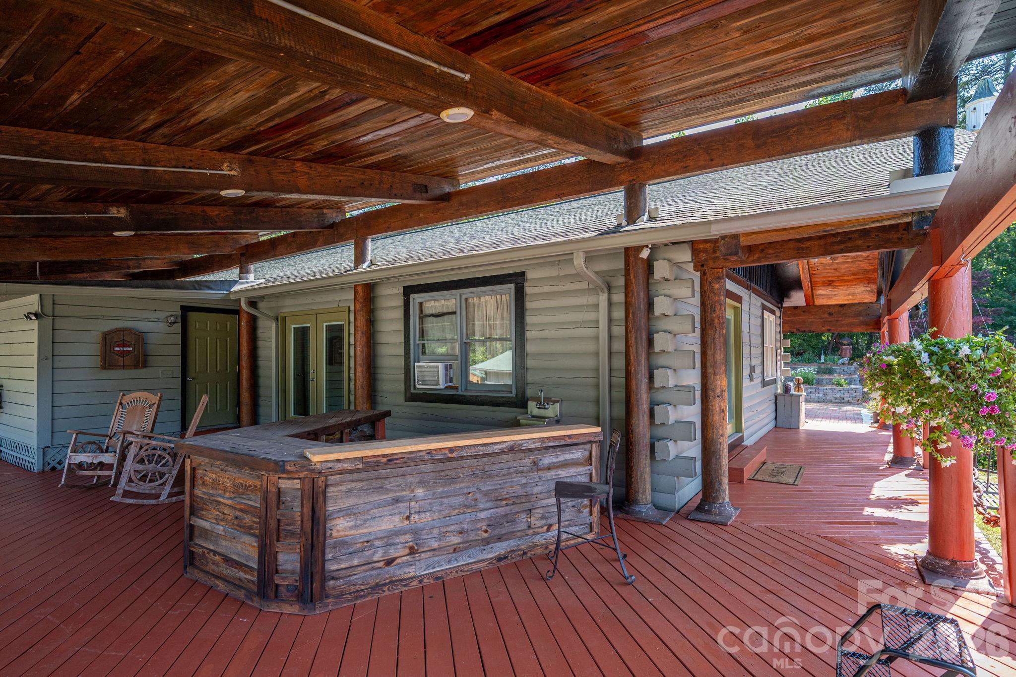 120 Wiggins Lane — Kings Mountain