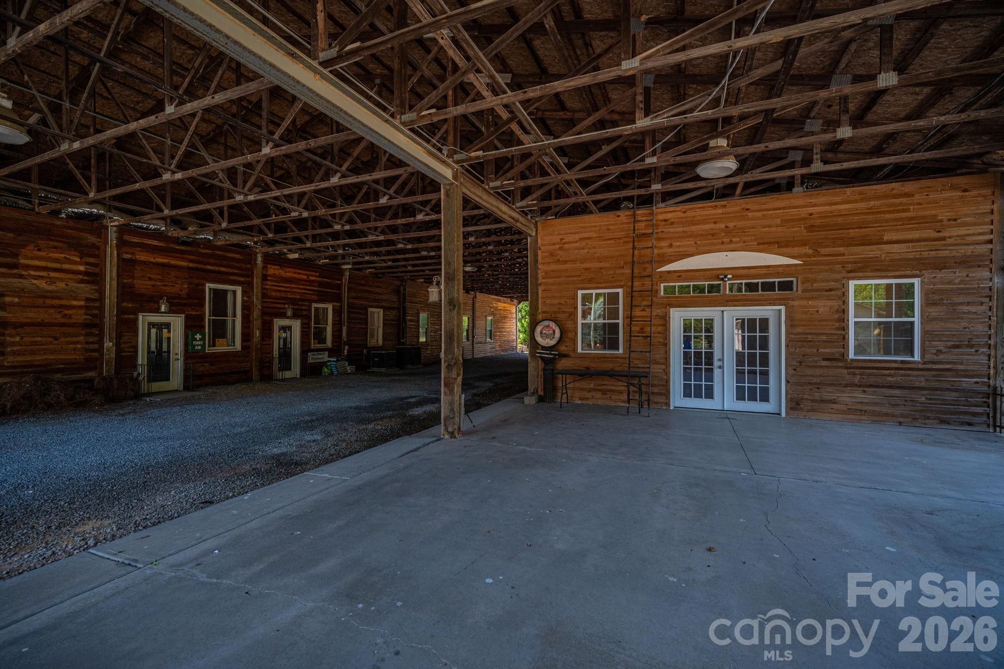 120 Wiggins Lane — Kings Mountain