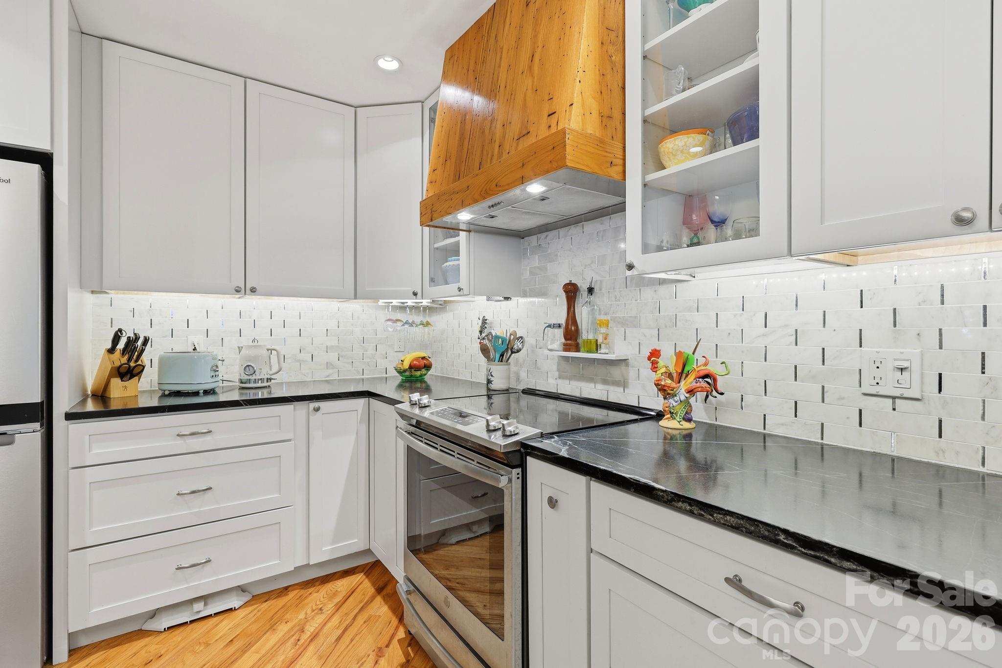 241 Alta Vista Drive — Candler
