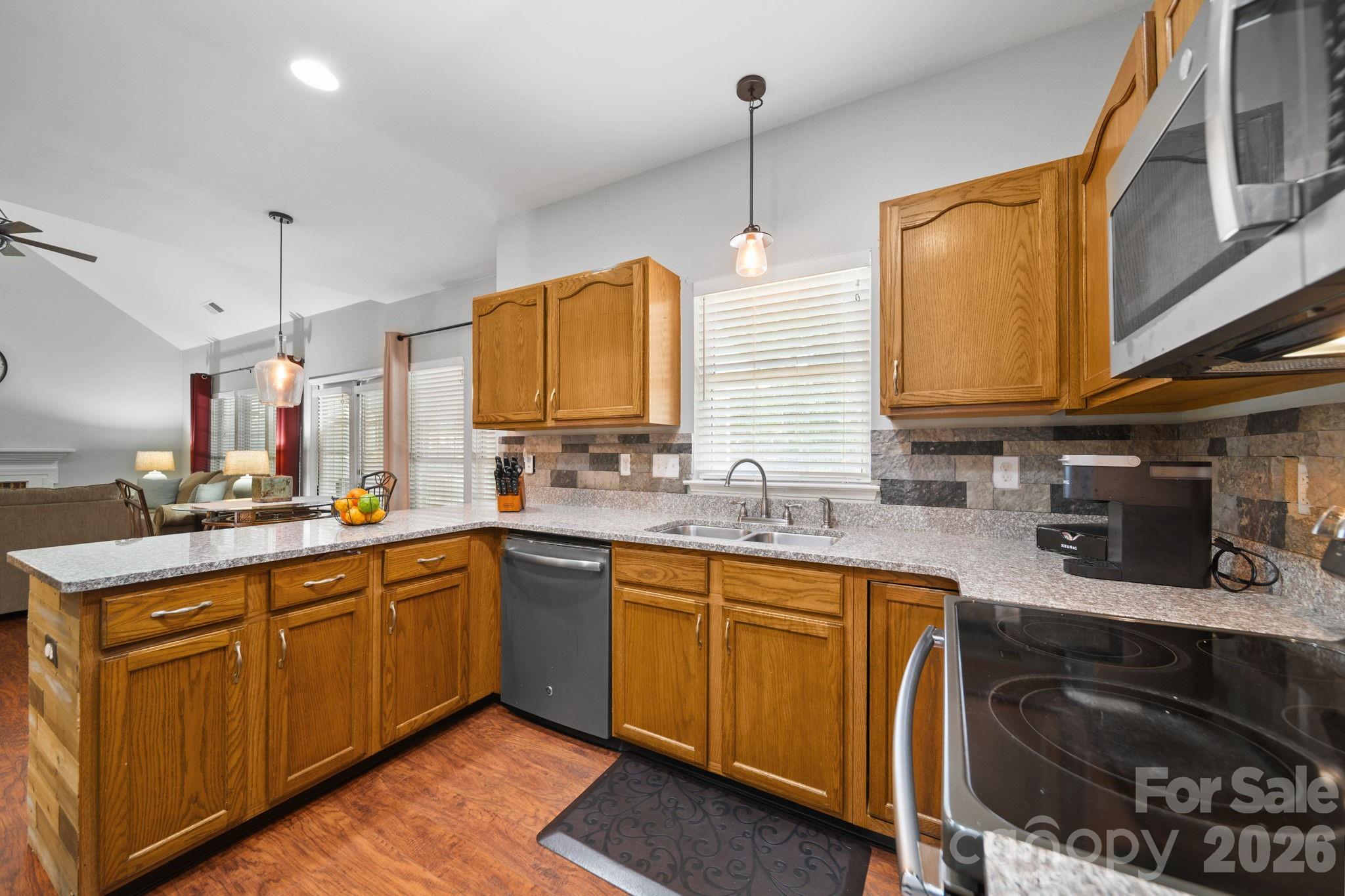 9136 Whittel Place — Charlotte