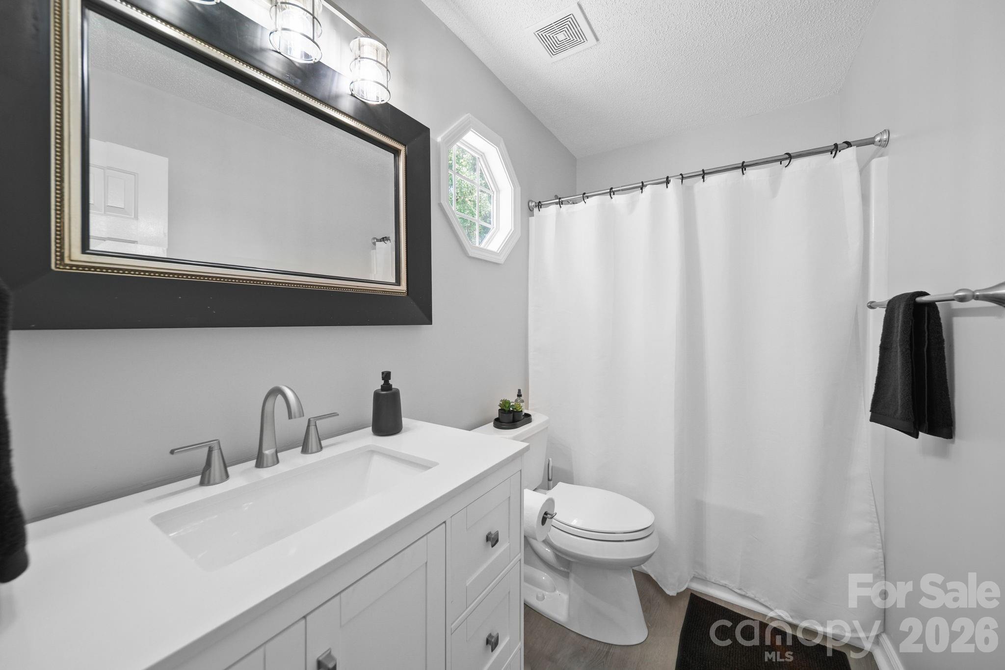 9136 Whittel Place — Charlotte