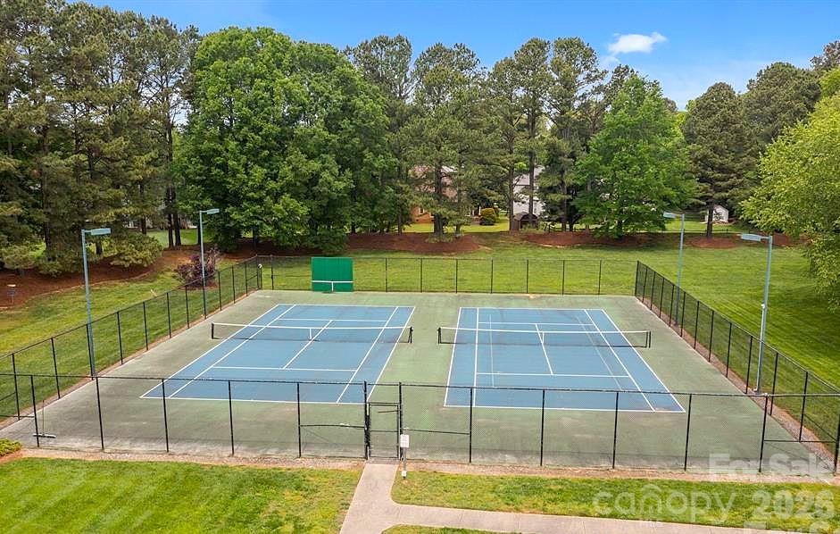 9136 Whittel Place — Charlotte