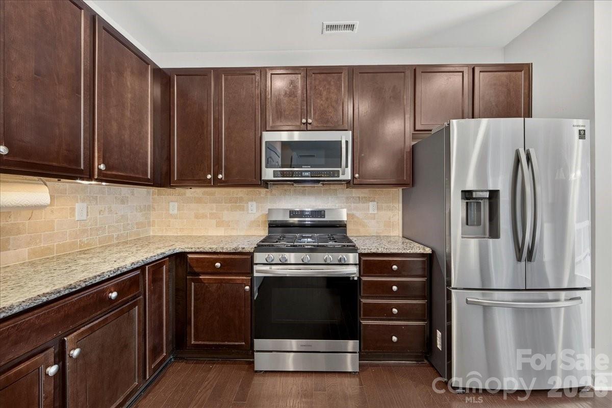 11803 Eversfield Lane — Charlotte
