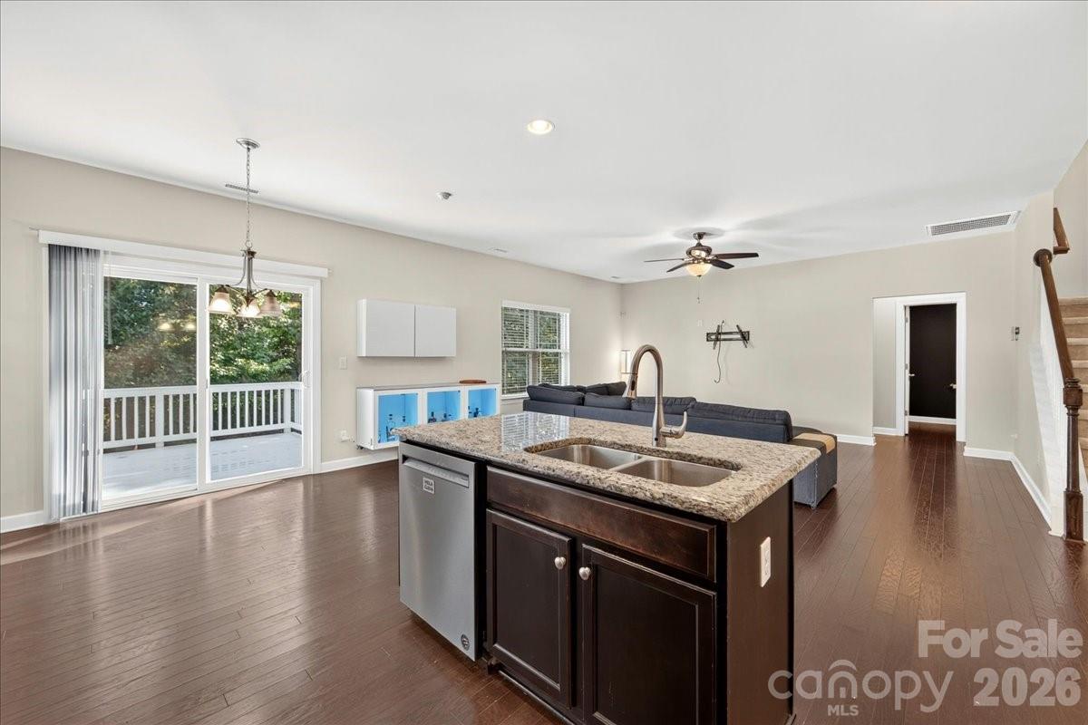 11803 Eversfield Lane — Charlotte