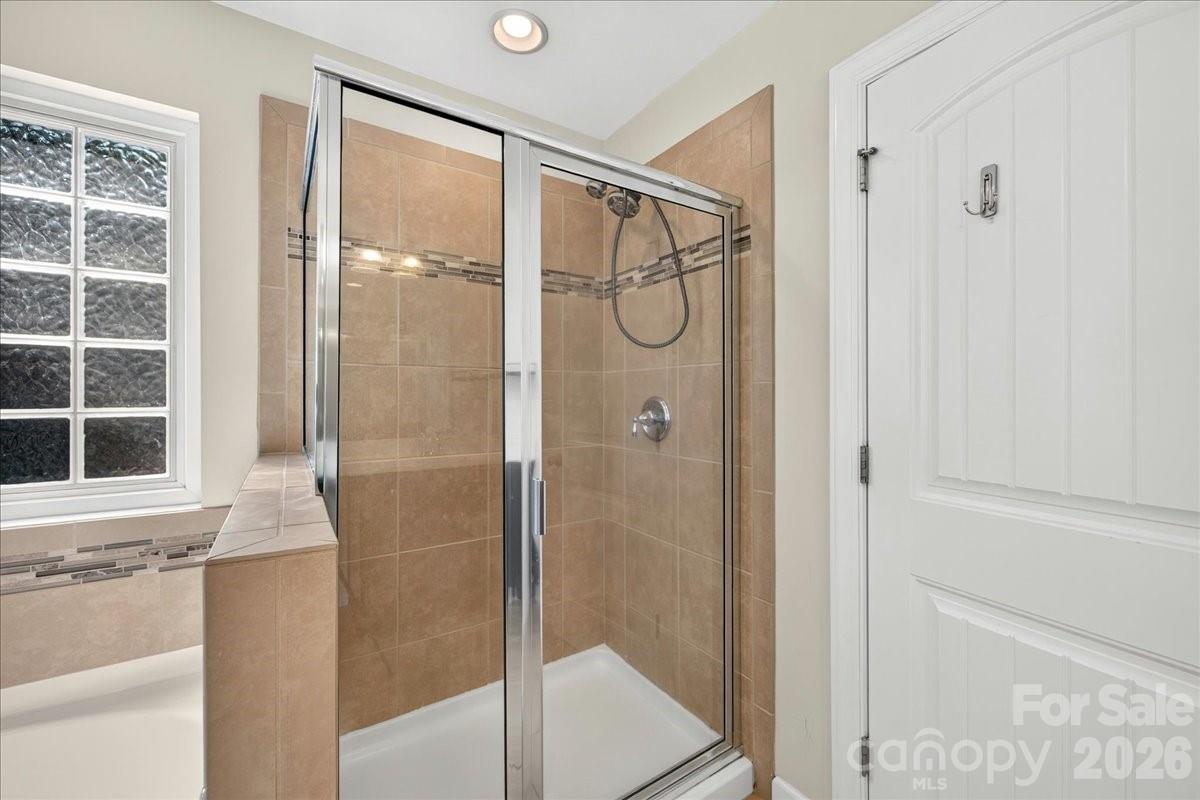 11803 Eversfield Lane — Charlotte