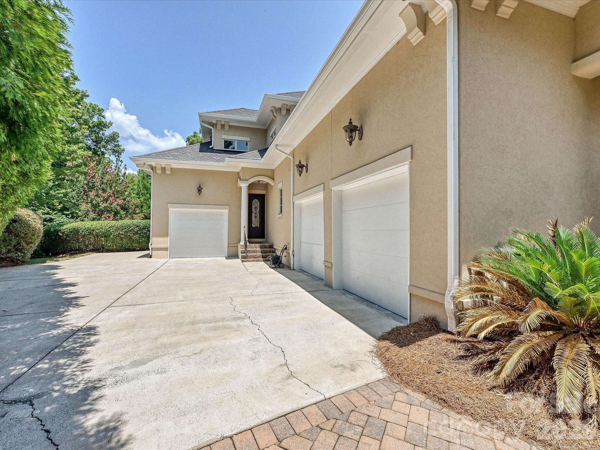 11308 Gunpowder Point Drive — Charlotte