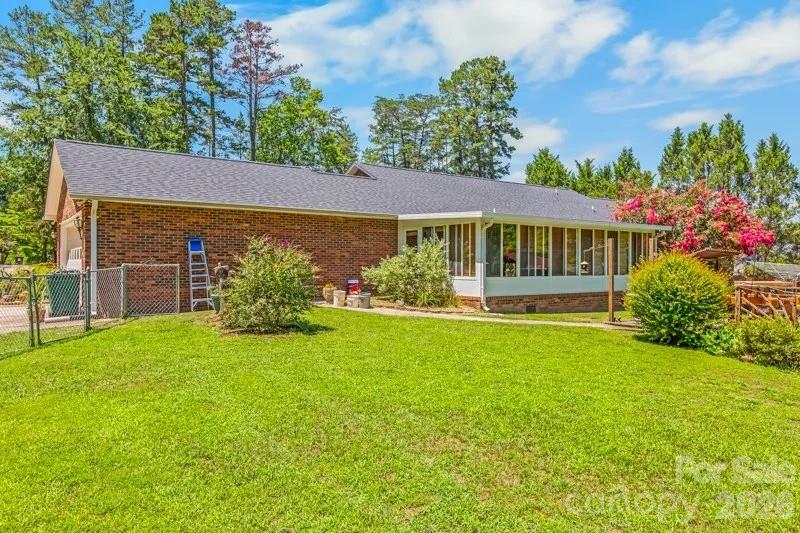 3800 Cauble Road — Salisbury