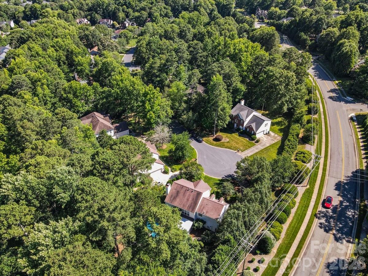 10701 Pomerane Place — Charlotte