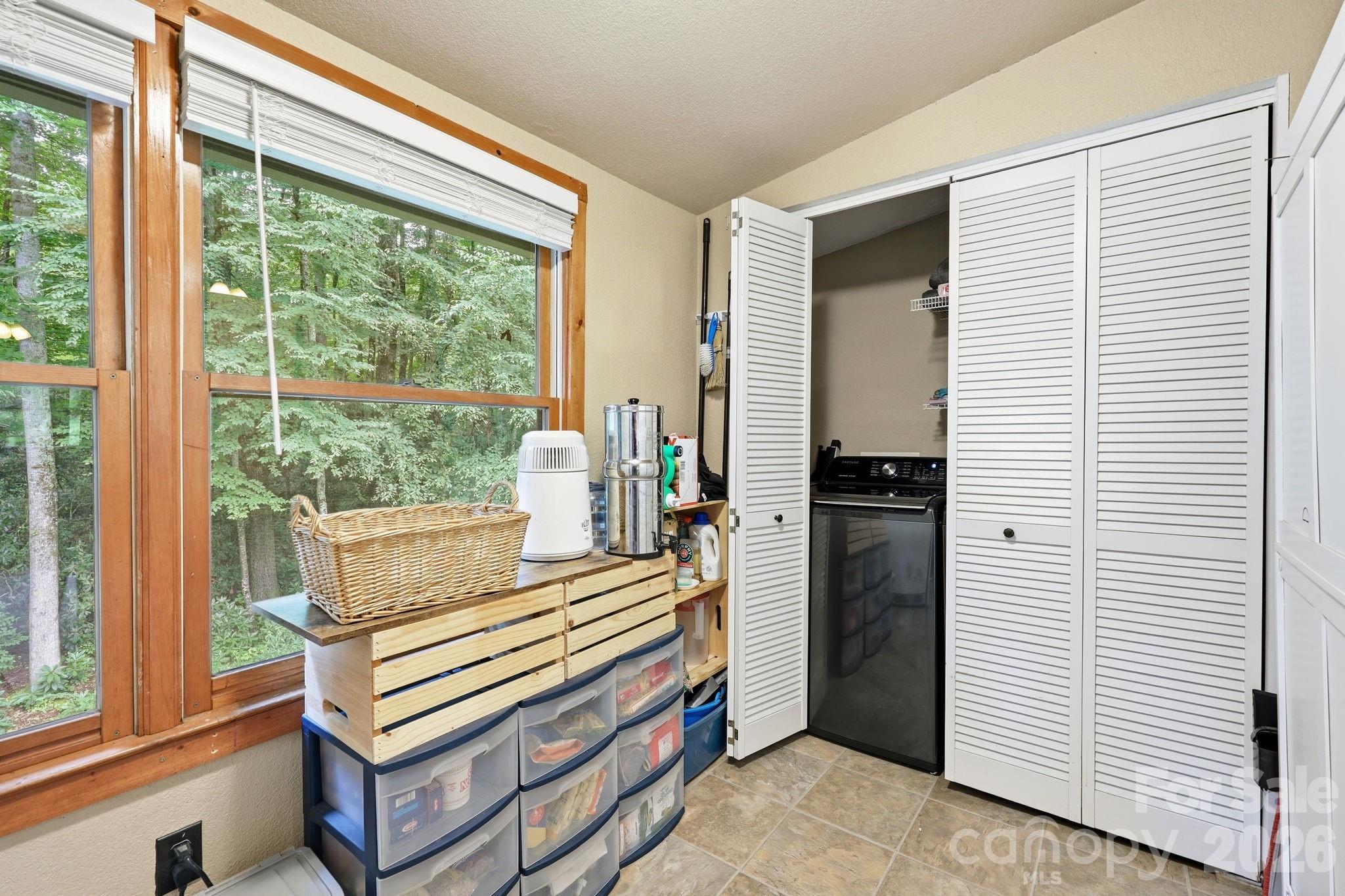 313 Walker Road — Waynesville