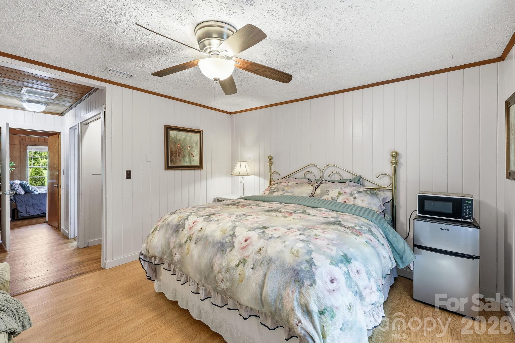 313 Walker Road — Waynesville