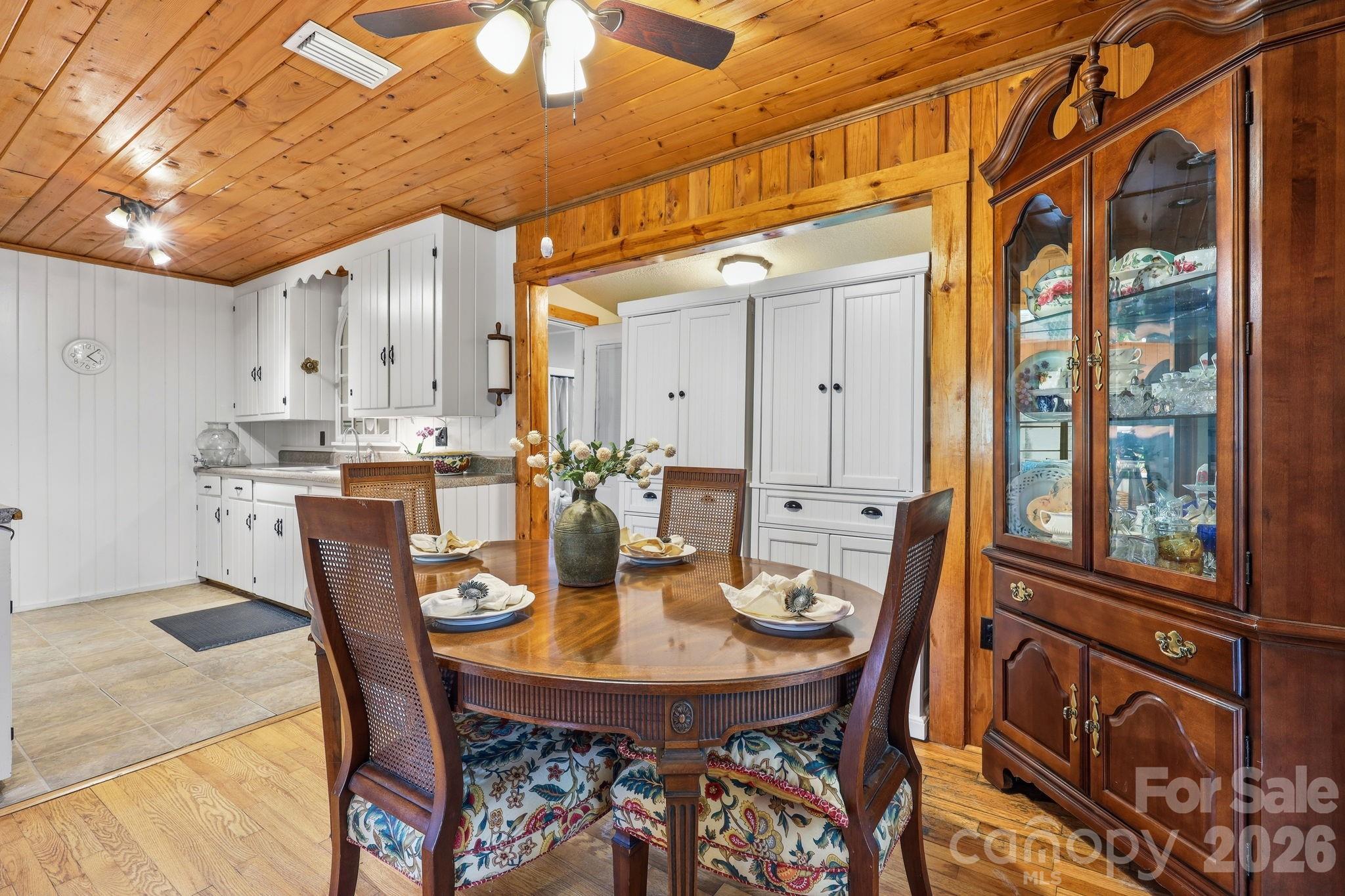 313 Walker Road — Waynesville