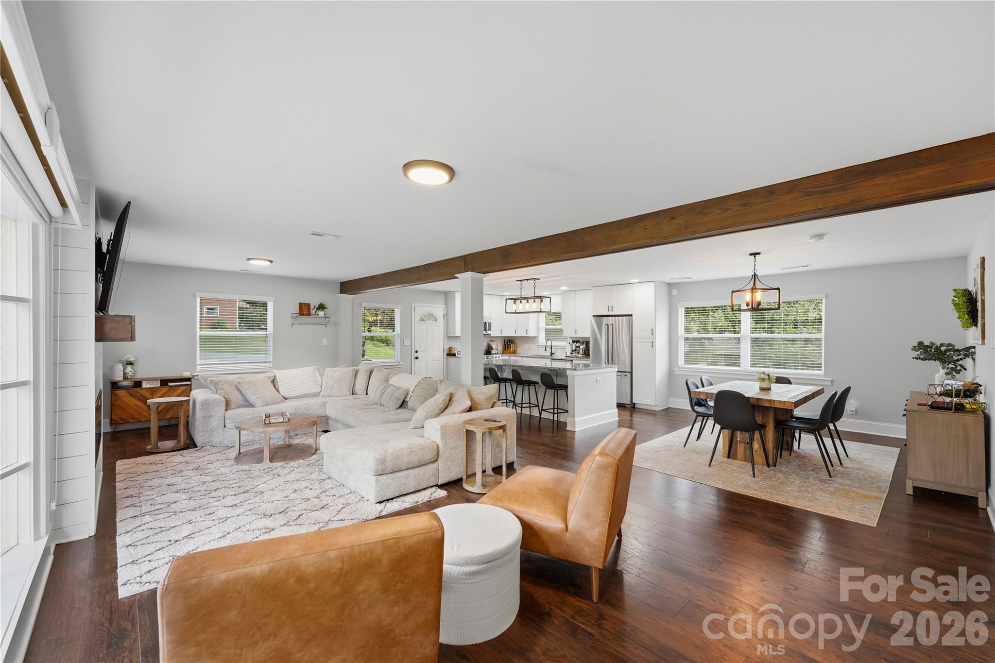 1301 Manchester Lane — Charlotte