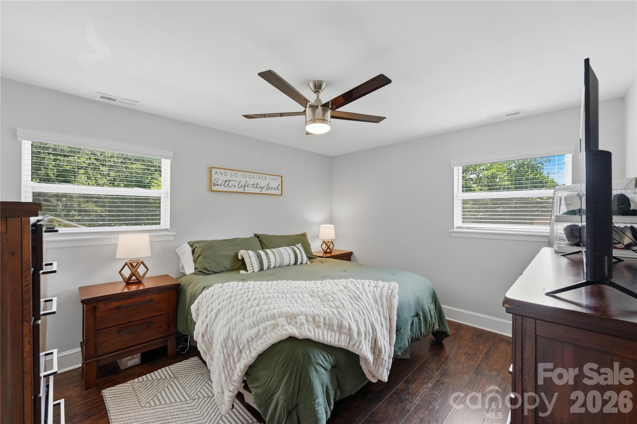 1301 Manchester Lane — Charlotte